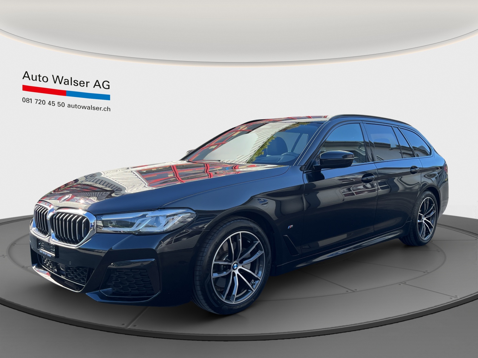 BMW 520d xDr 48VTour Pure M S