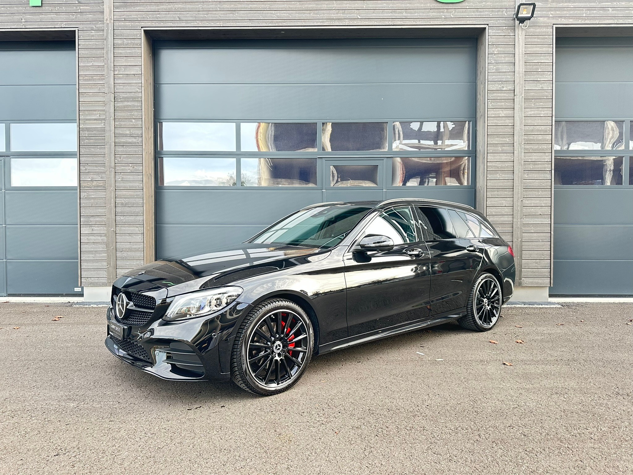 MERCEDES-BENZ C 200 Swiss Star AMG Line 4M 9G-Tronic