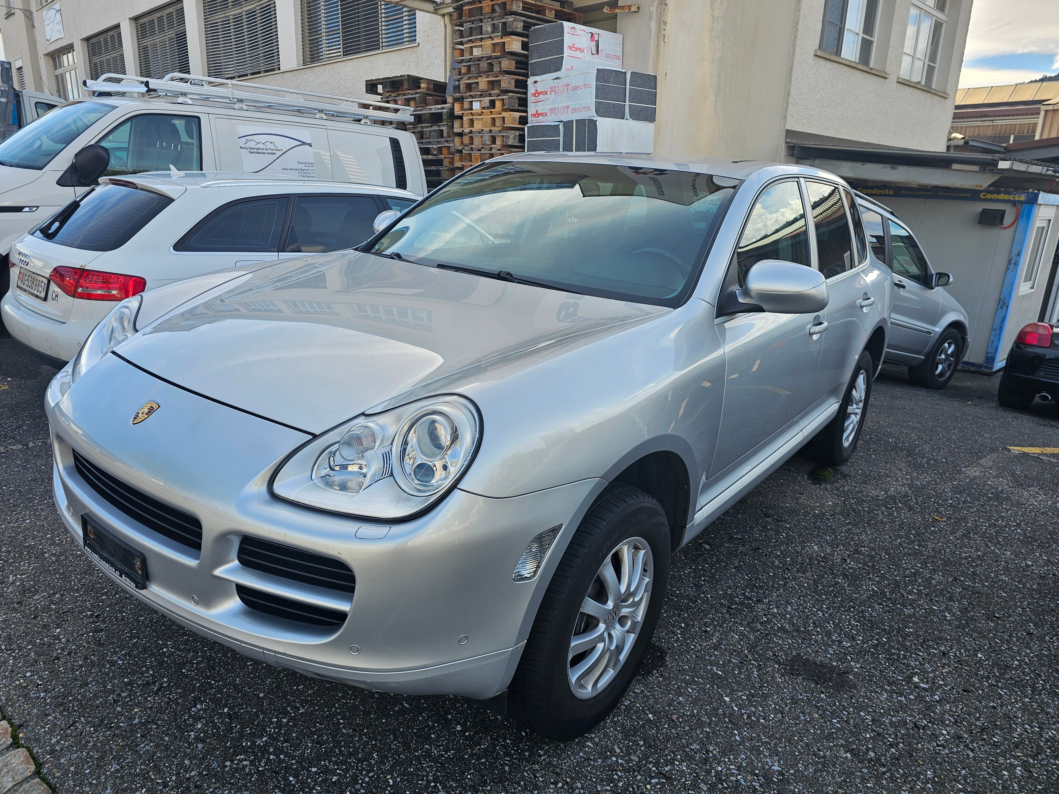 PORSCHE Cayenne