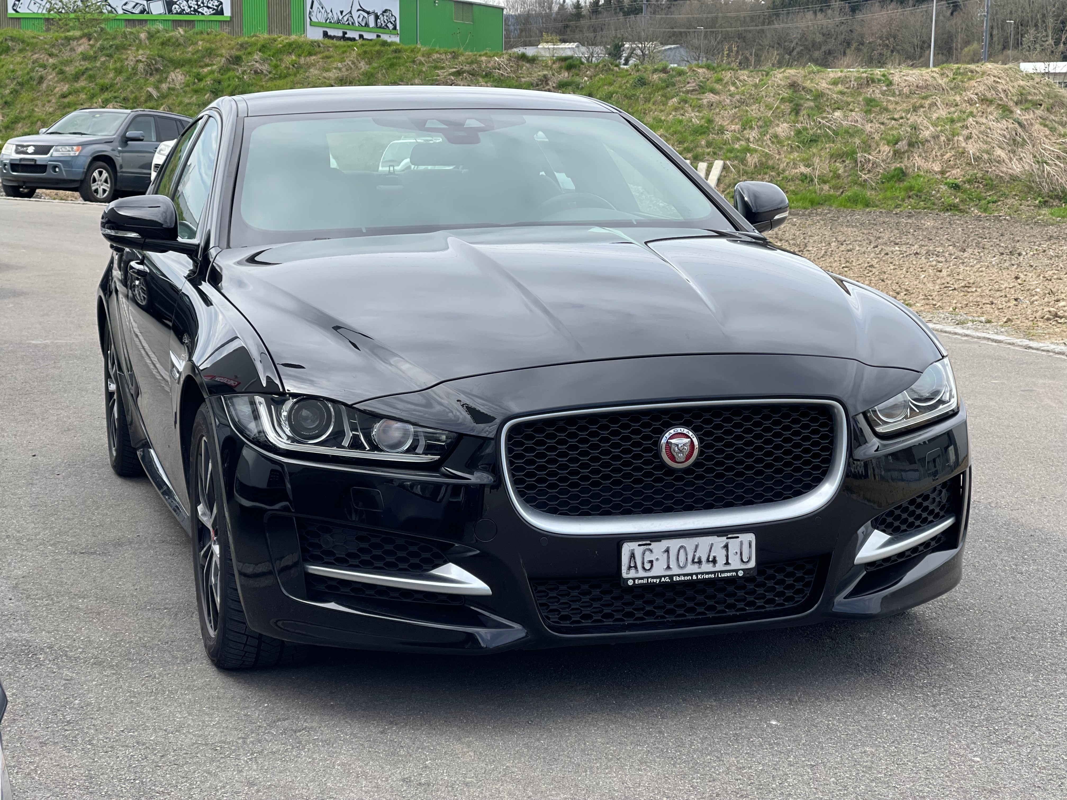 JAGUAR XE 25t 2.0 R-Sport Automatic