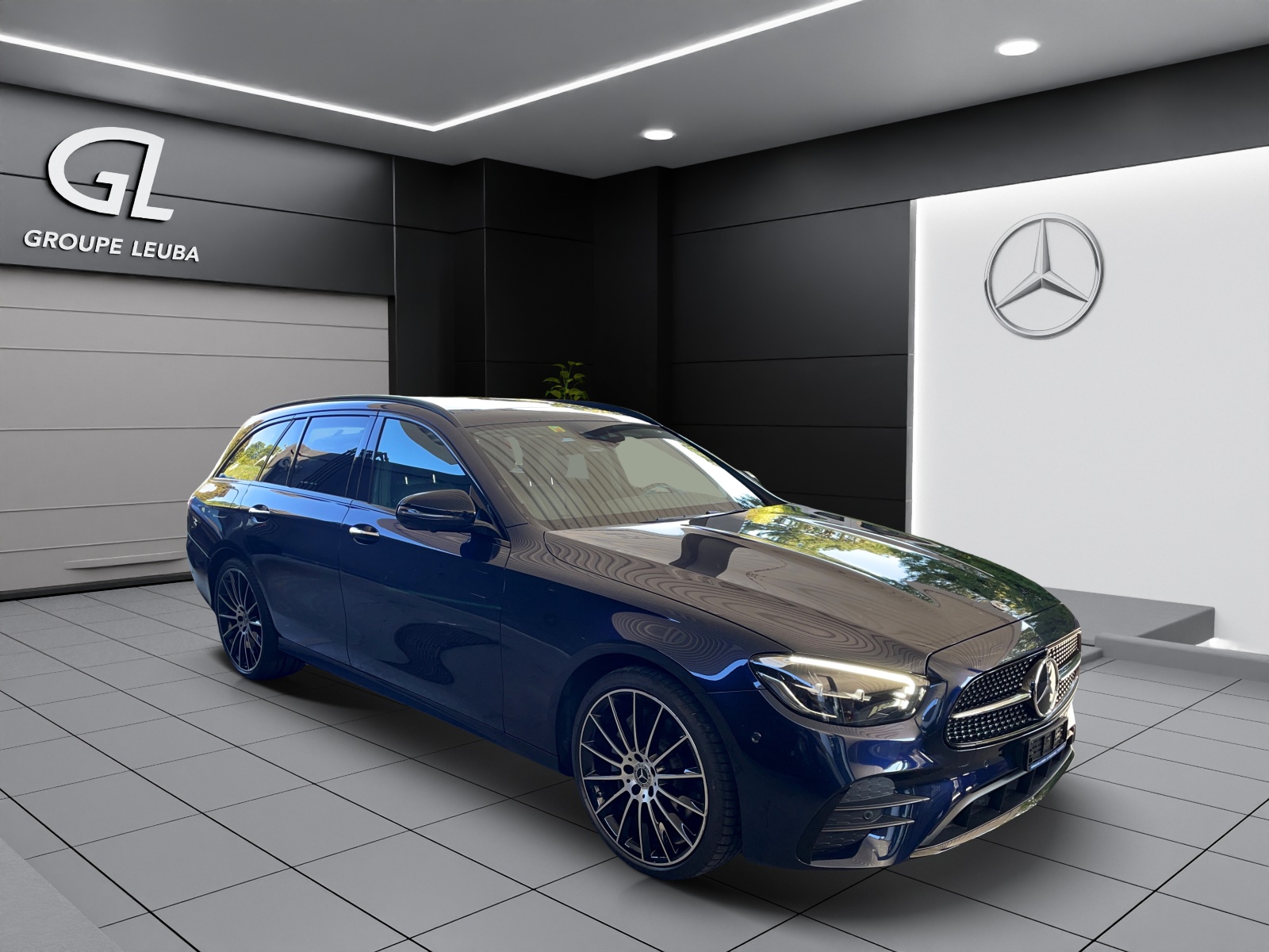 MERCEDES-BENZ E 300 d T 4Matic AMG Line 9G-Tronic