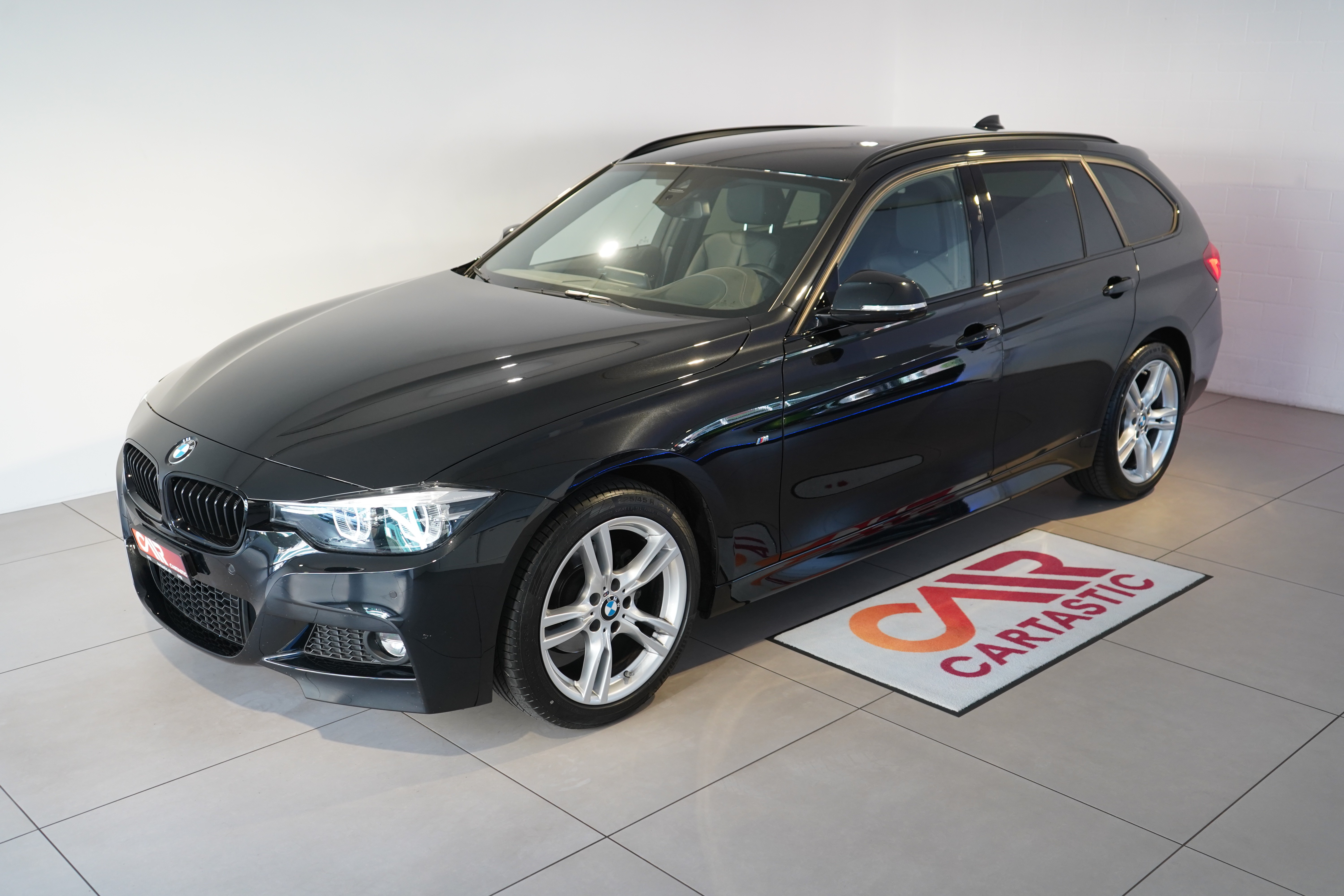 BMW 320i xDrive TouringEdMSpo