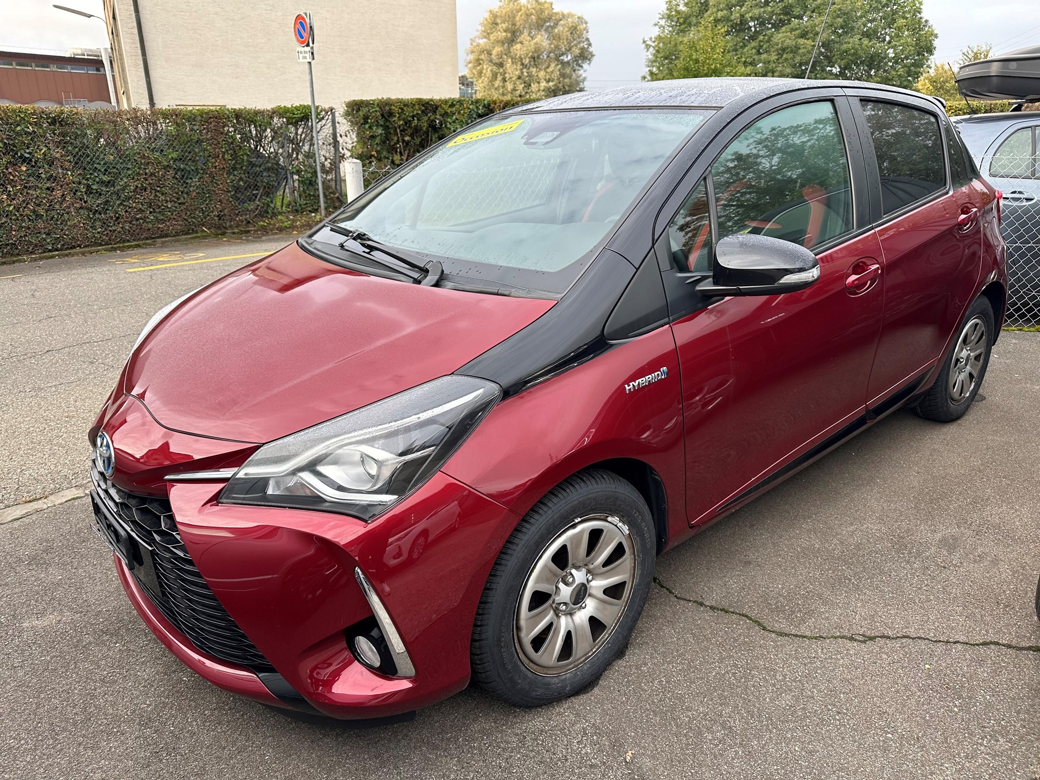 TOYOTA Yaris 1.5 VVT-i HSD Style