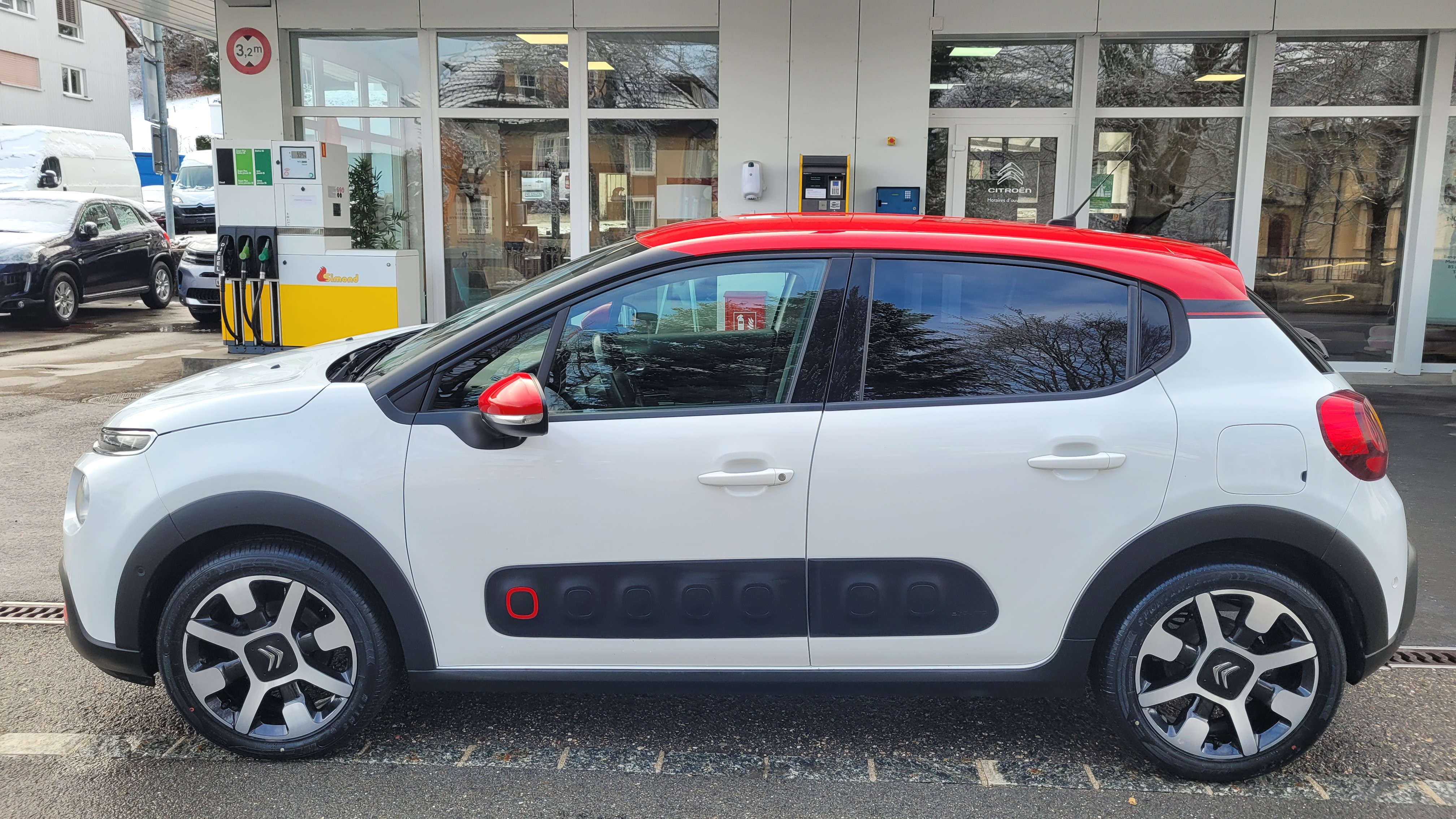 CITROEN C3 1.2i PureTech Shine