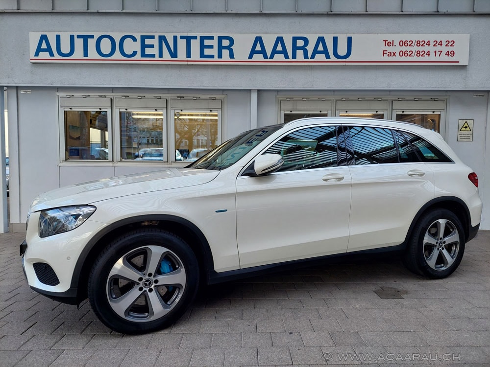 MERCEDES-BENZ GLC 350 e 4Matic 7G-Tronic / Videolink : https://youtu.be/JHc28hoOctY / Bilder : https://youtu.be/eKeg_bEY19M