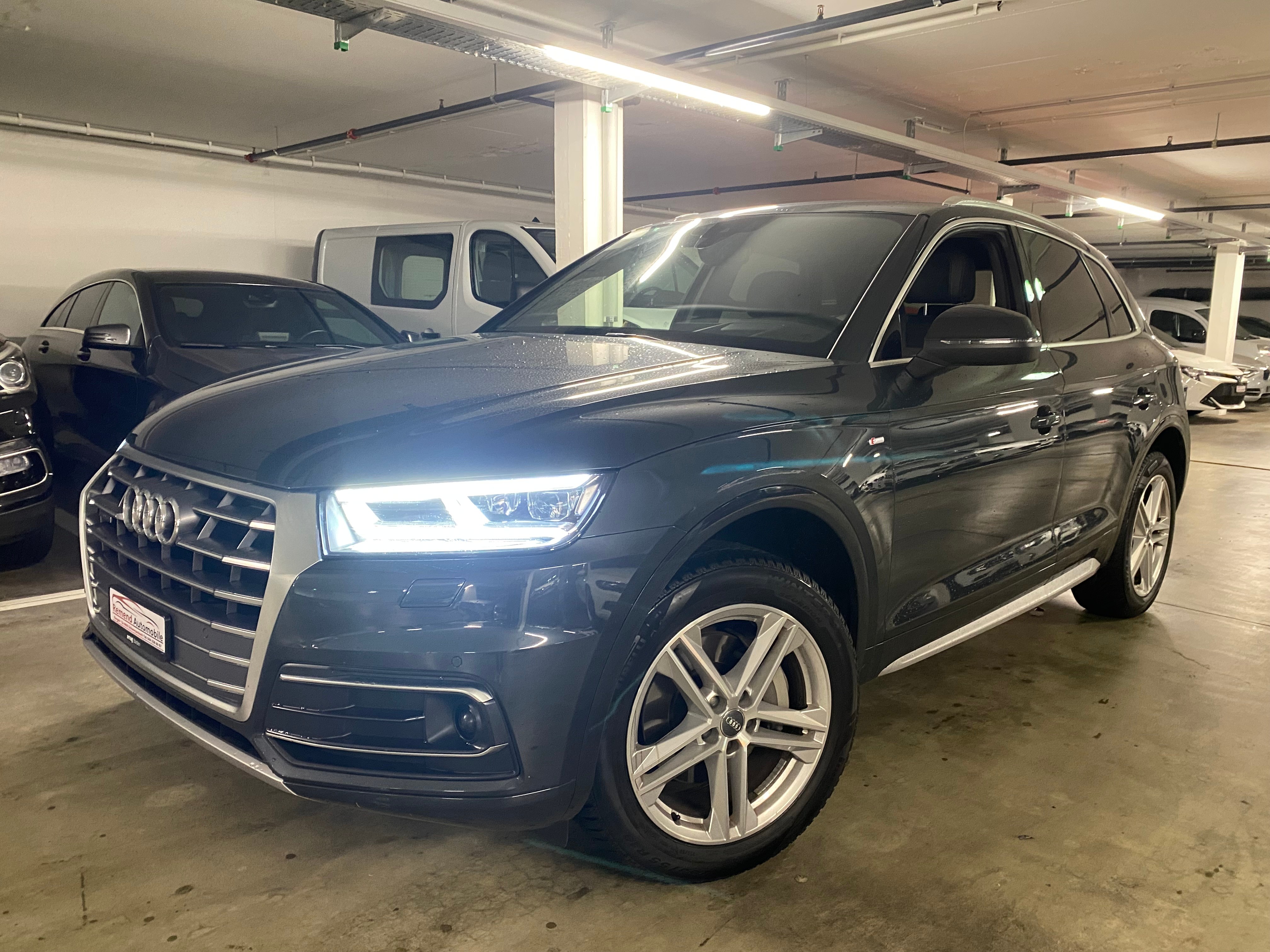 AUDI Q5 2.0 TDI design quattro S-tronic