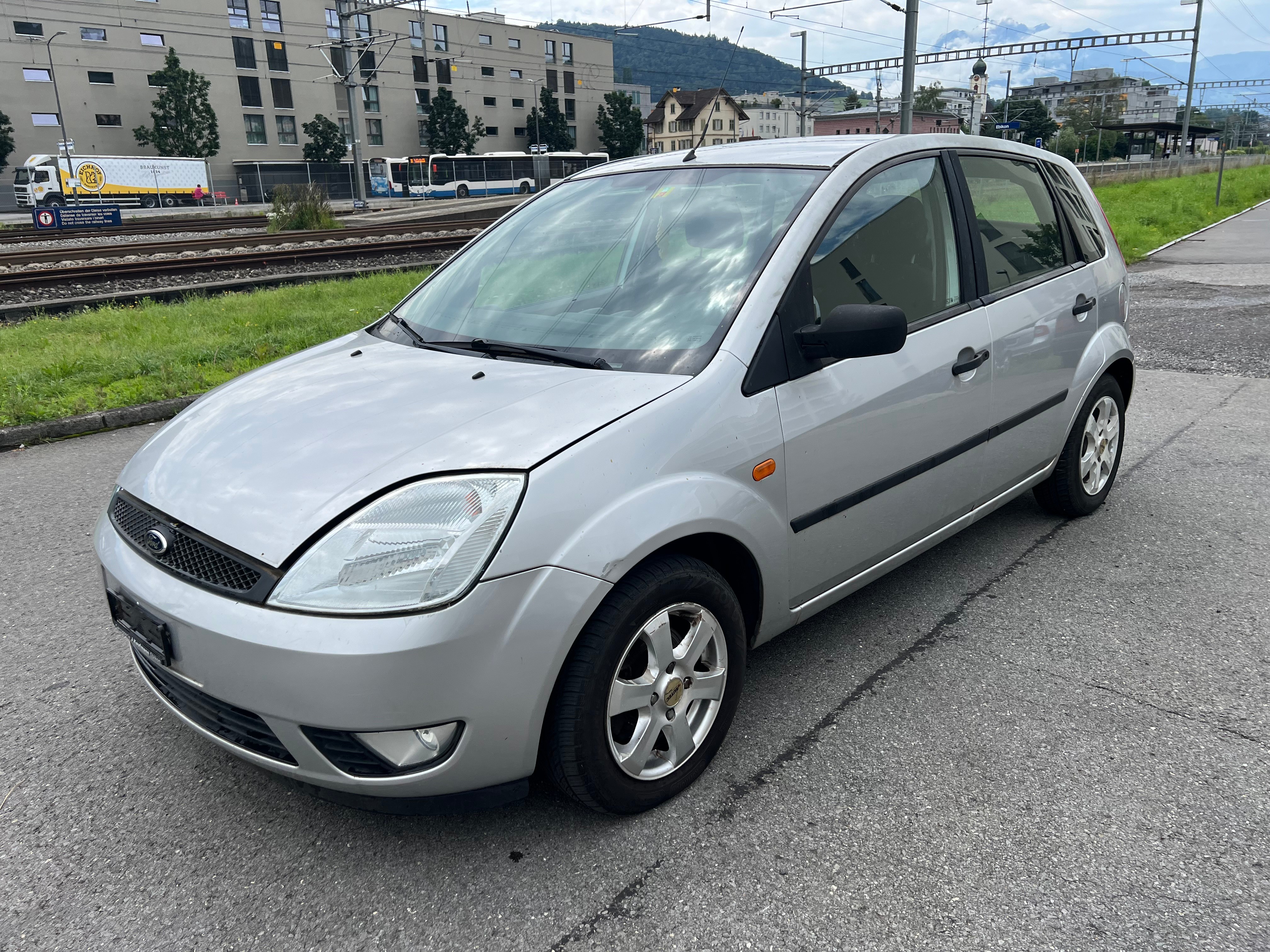 FORD Fiesta 1.4 16V Trend