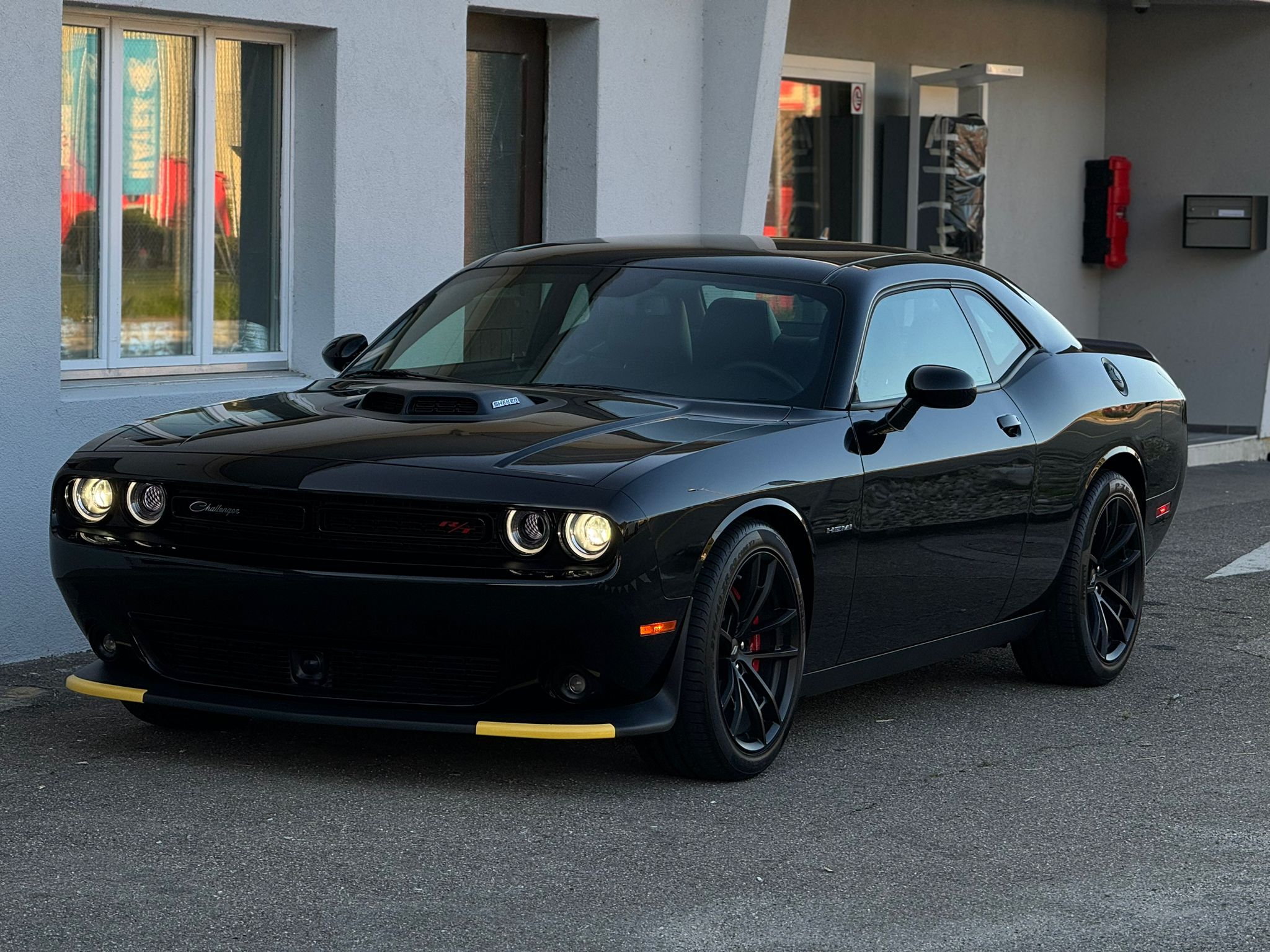 DODGE Challenger 5.7 V8 R/T Shaker