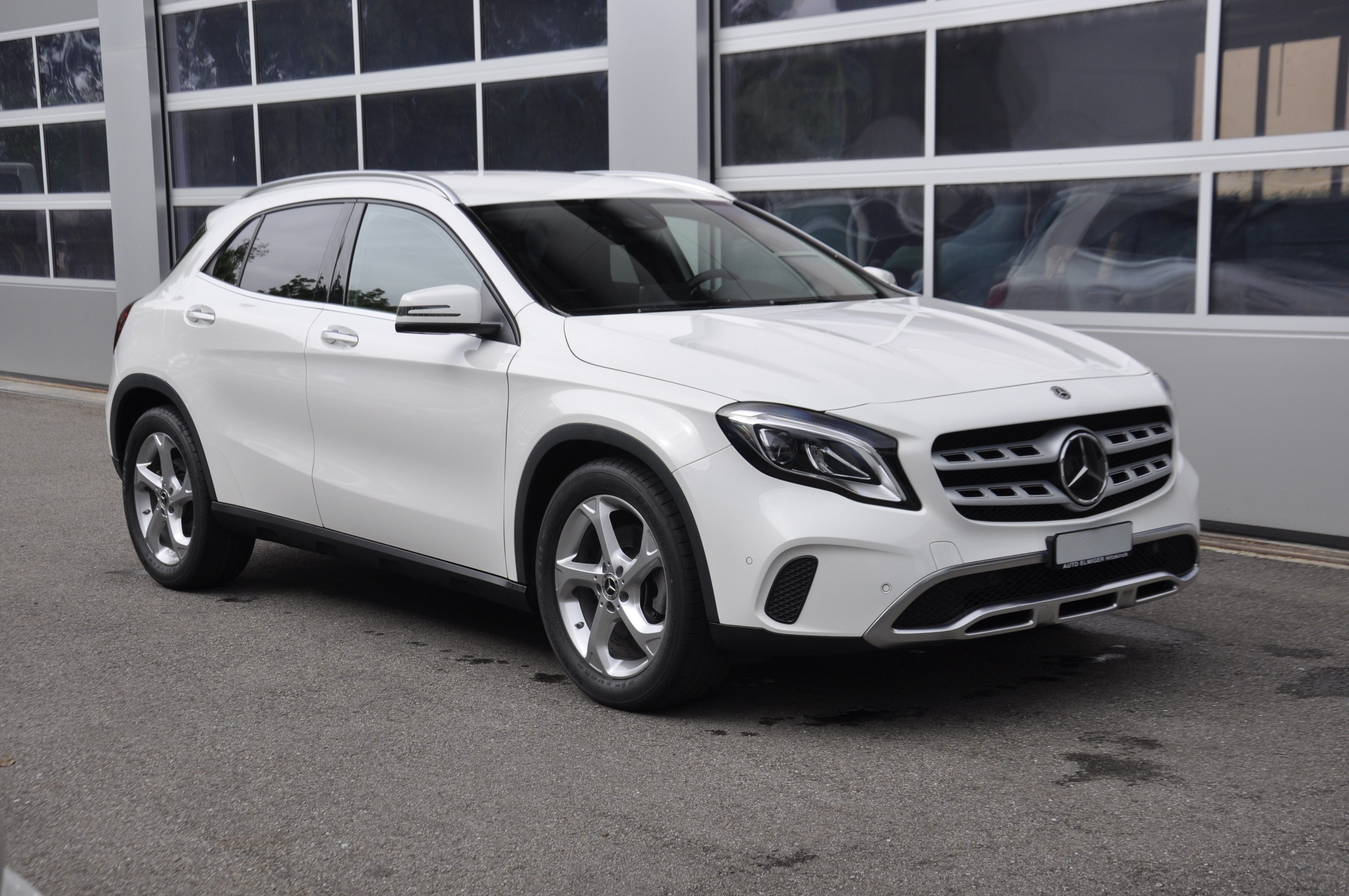 MERCEDES-BENZ GLA 220 Urban 4Matic 7G-DCT