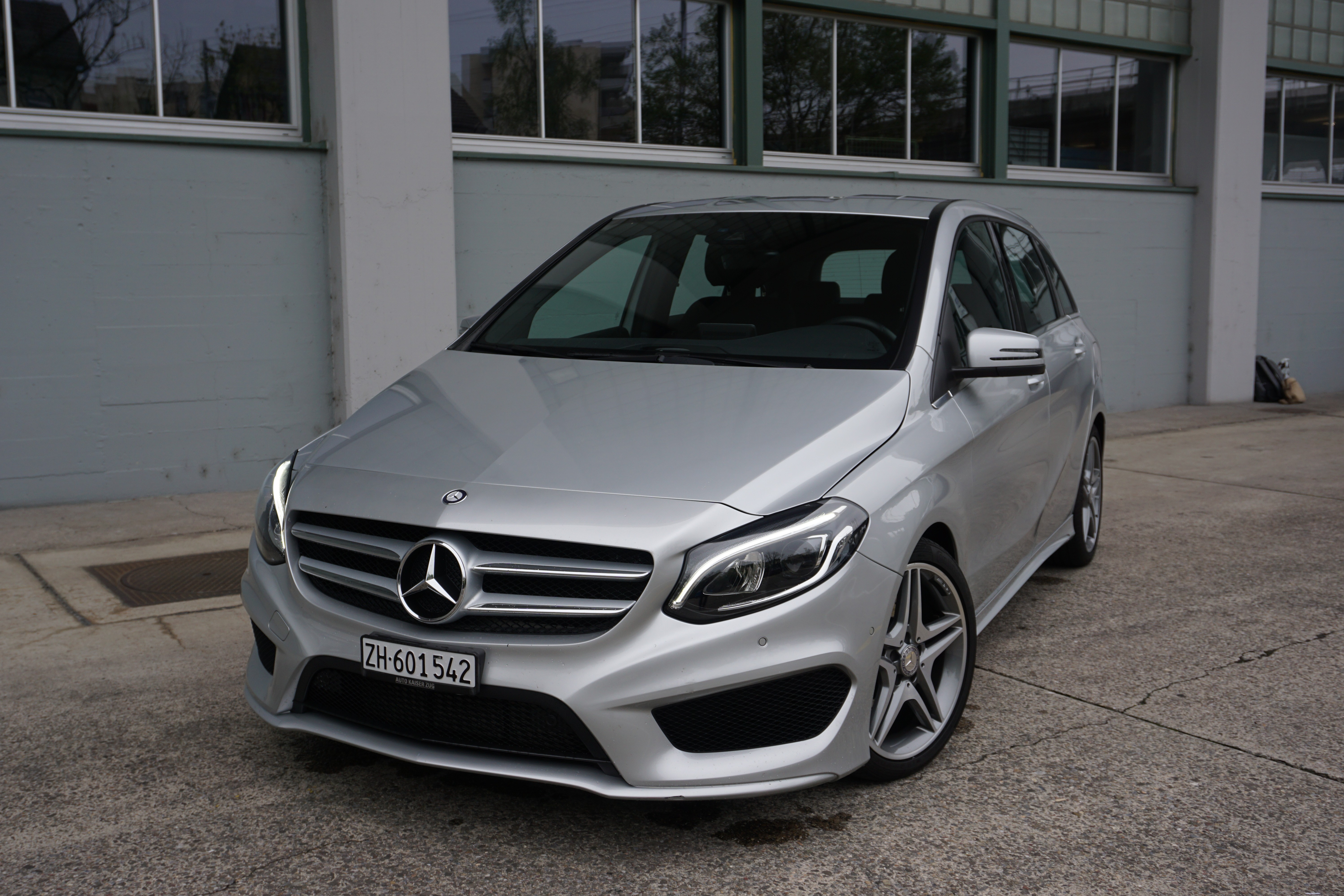 MERCEDES-BENZ B 220 AMG Line 4Matic 7G-DCT