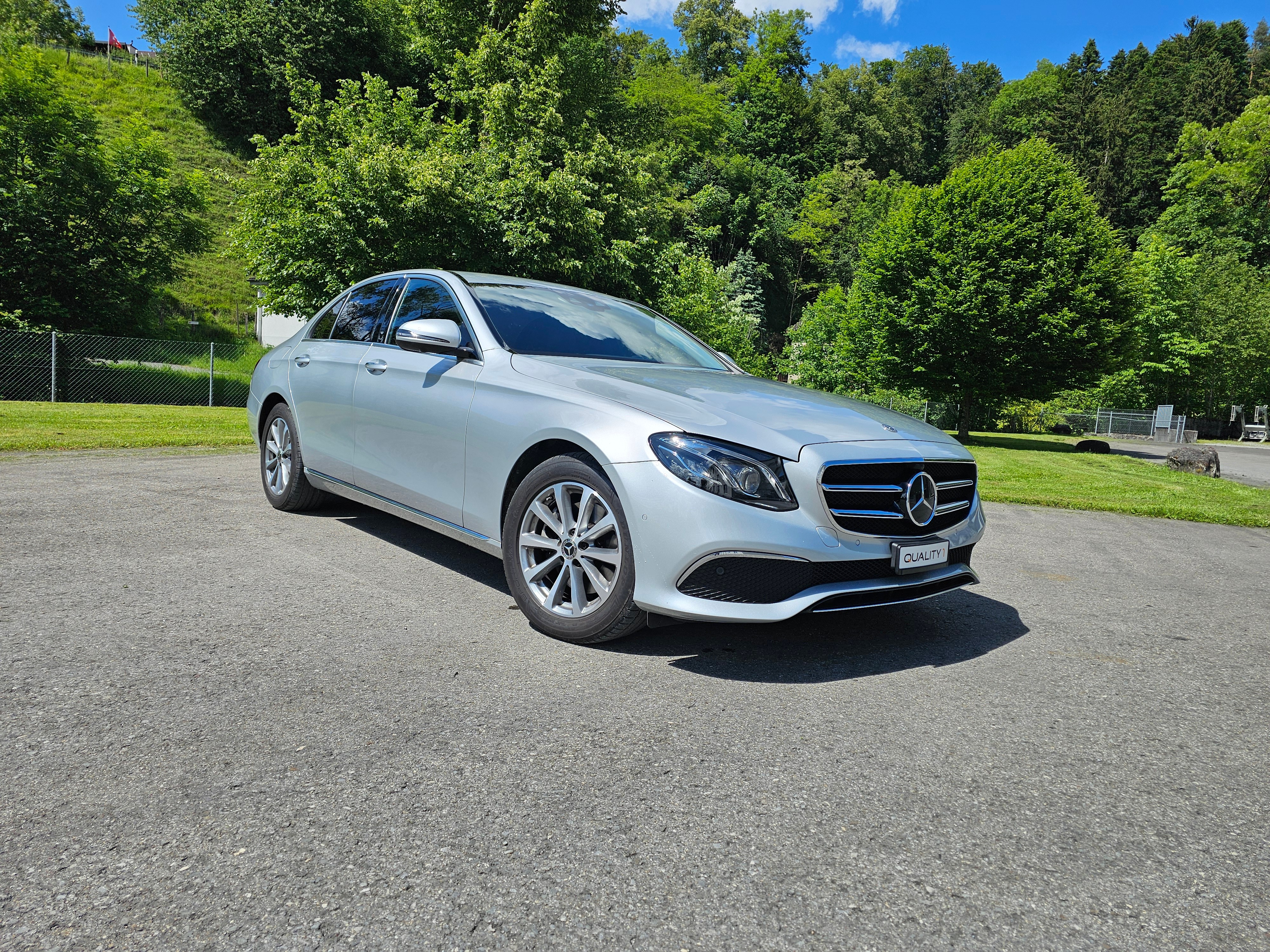 MERCEDES-BENZ E 220d Avantgarde 4Matic 9G-Tronic