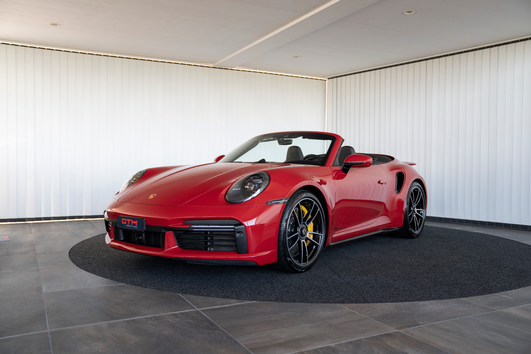 PORSCHE 911 Turbo S Cabriolet PDK