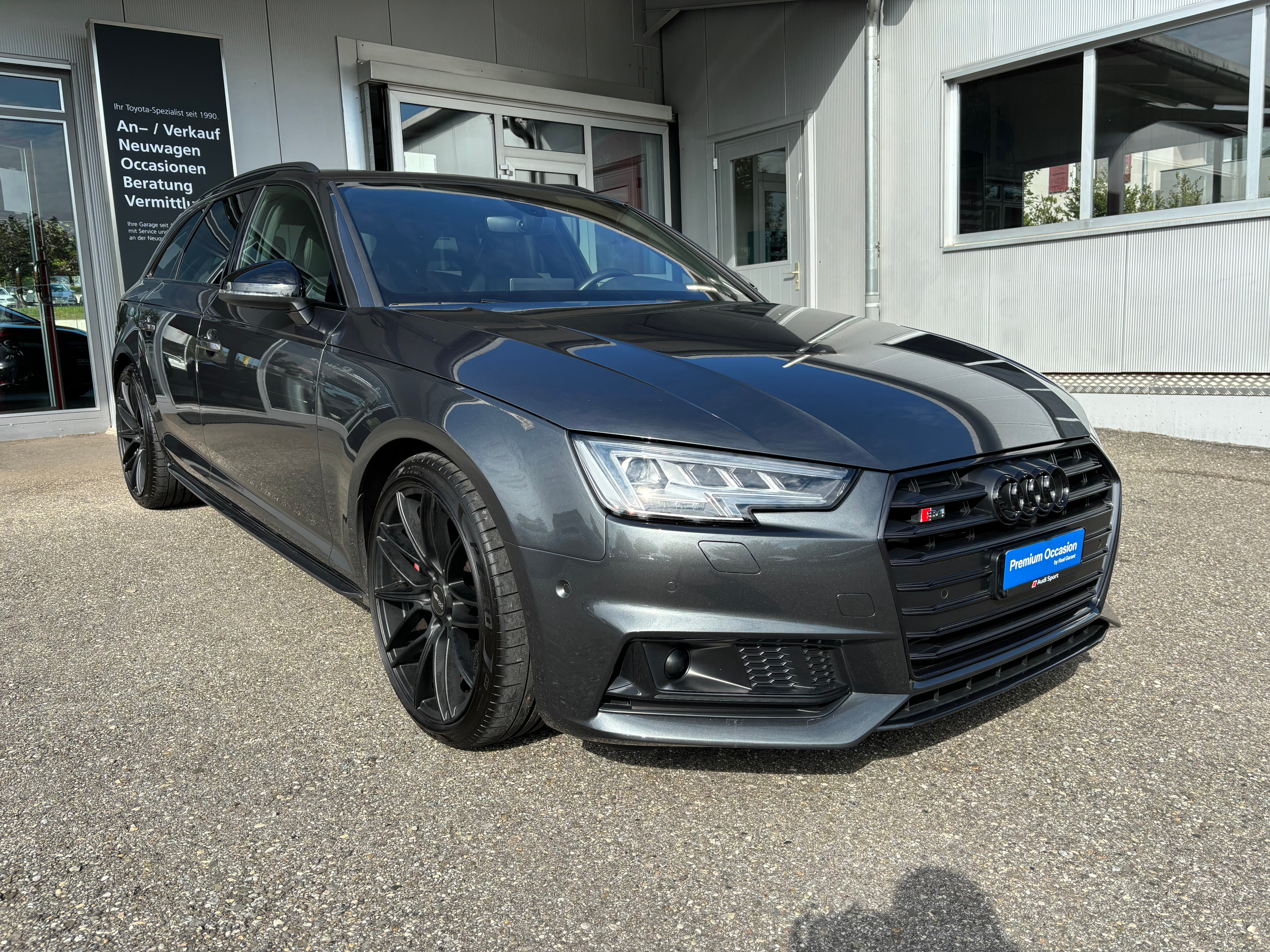 AUDI S4 Avant 3.0 TFSI quattro tiptronic