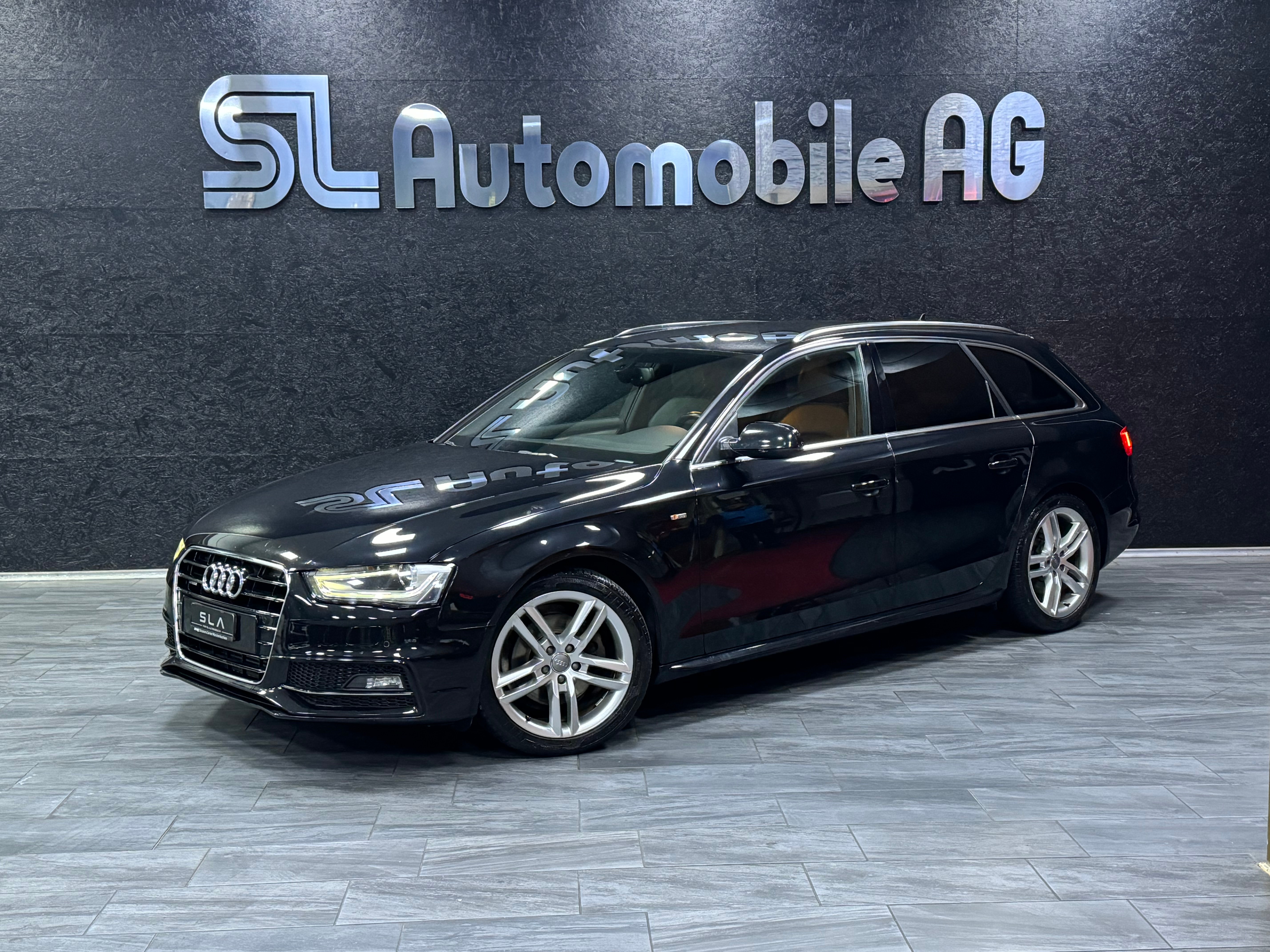 AUDI A4 Avant S-Line 2.0 TDI quattro S-tronic