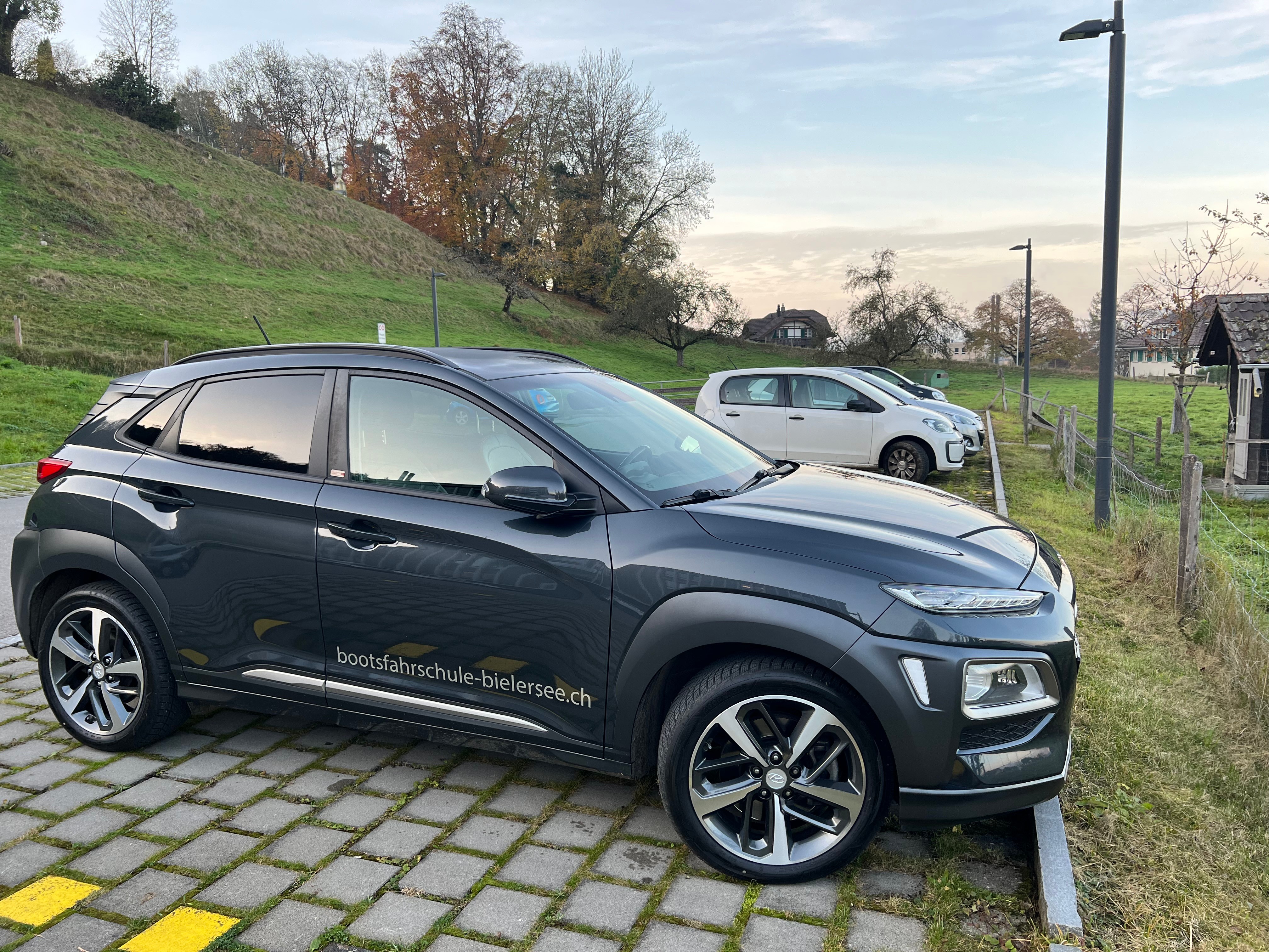 HYUNDAI Kona 1.6 T-GDi Launch Plus 4WD DCT