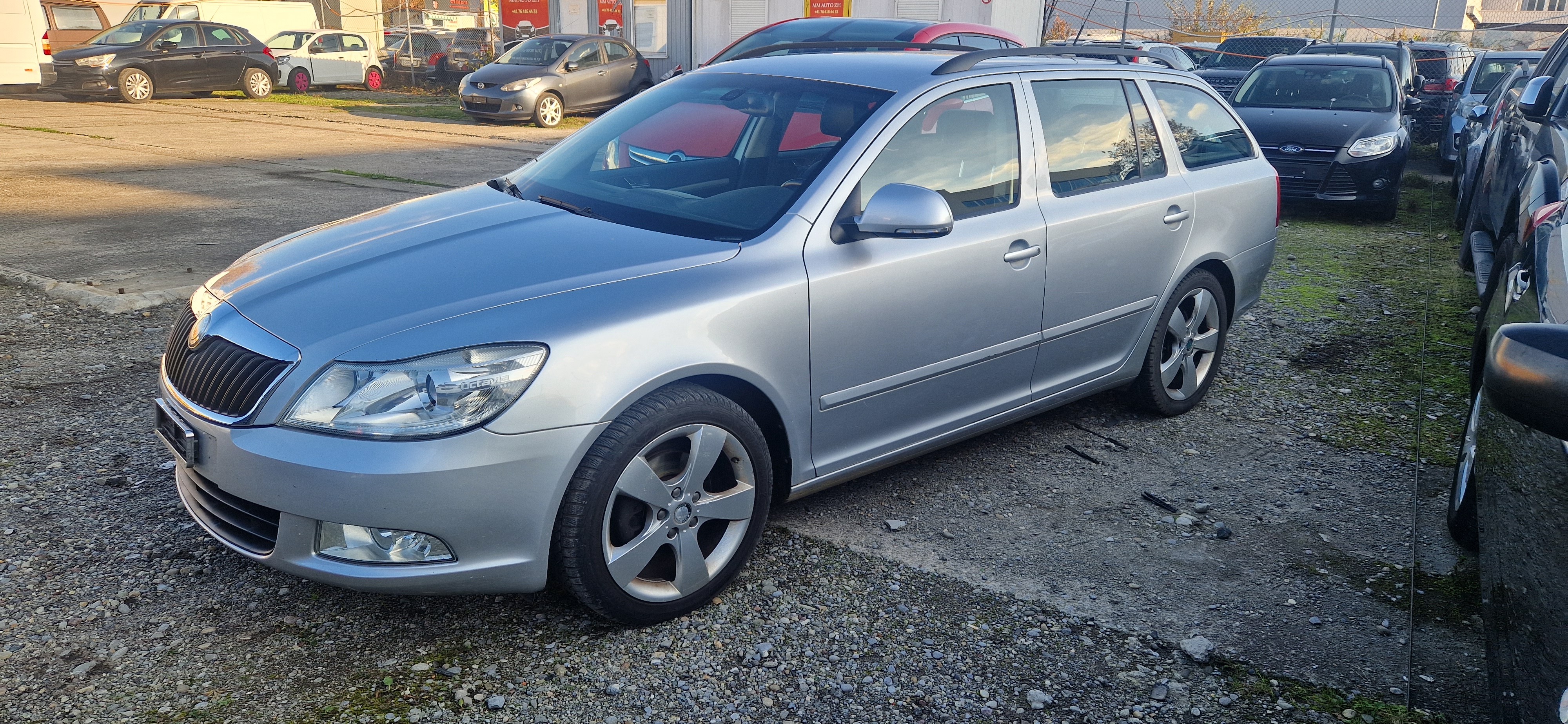 SKODA Octavia Combi 1.8 TSI Elegance DSG