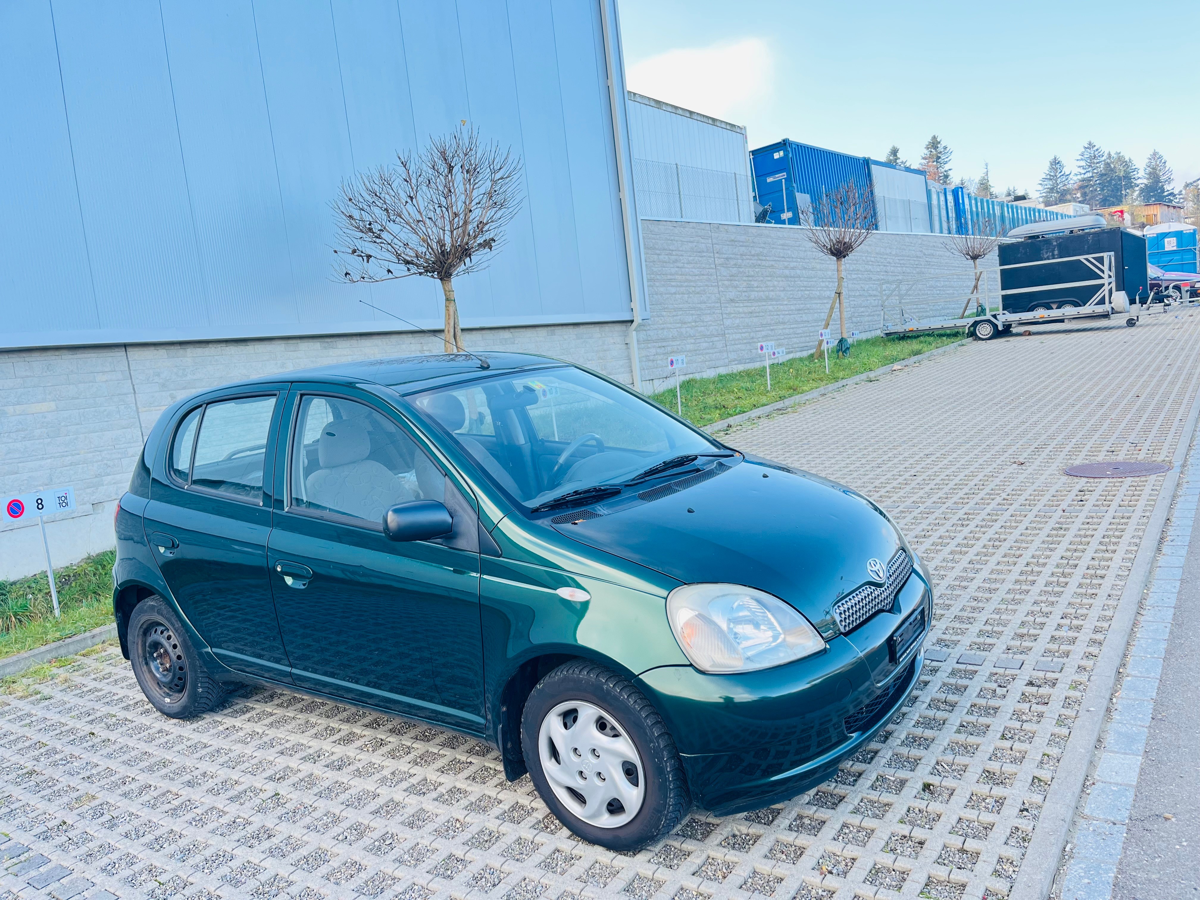 TOYOTA Yaris 1.3 Linea Sol