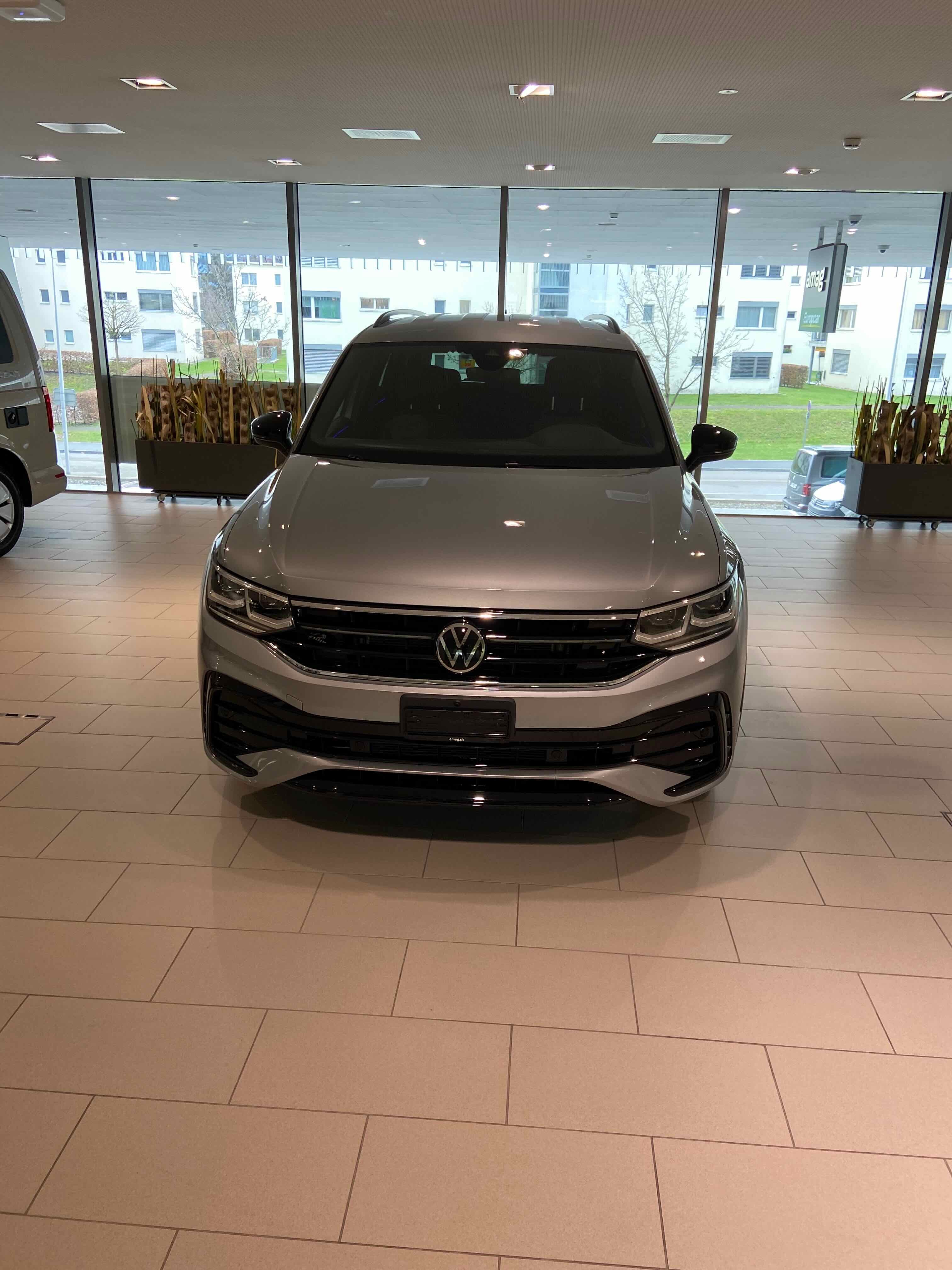 VW Tiguan Allspace 2.0 TDI SCR R-Line 4Motion DSG