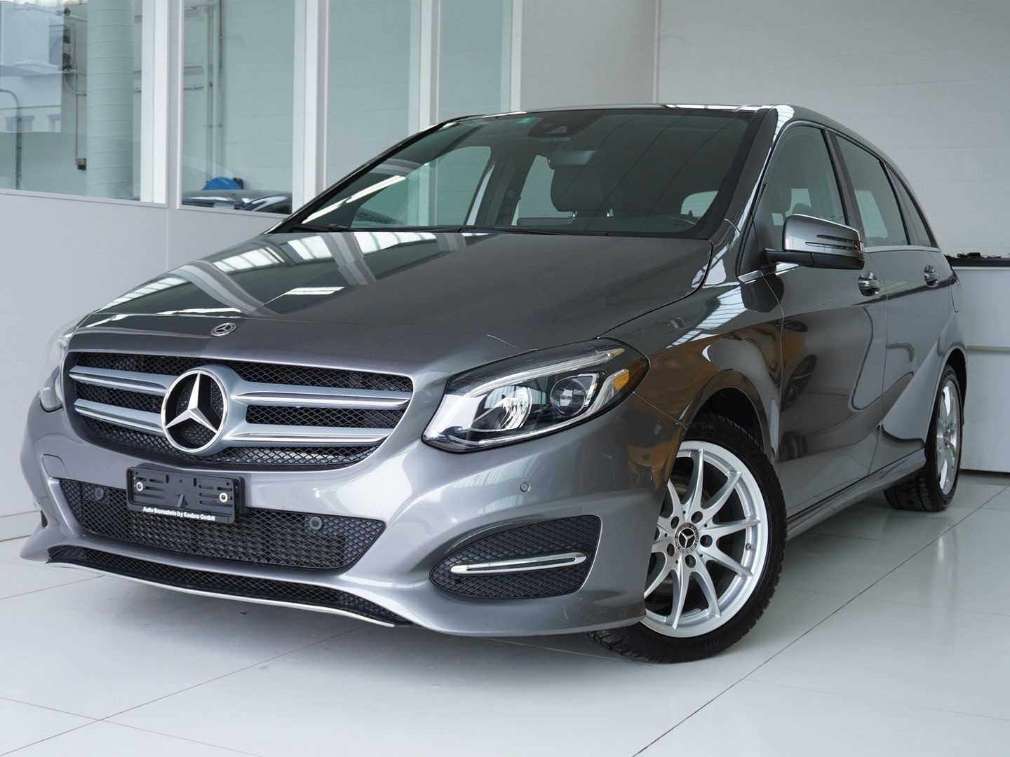 MERCEDES-BENZ B 220 CDI Swiss Star Edition Urban 4Matic 7G-DCT