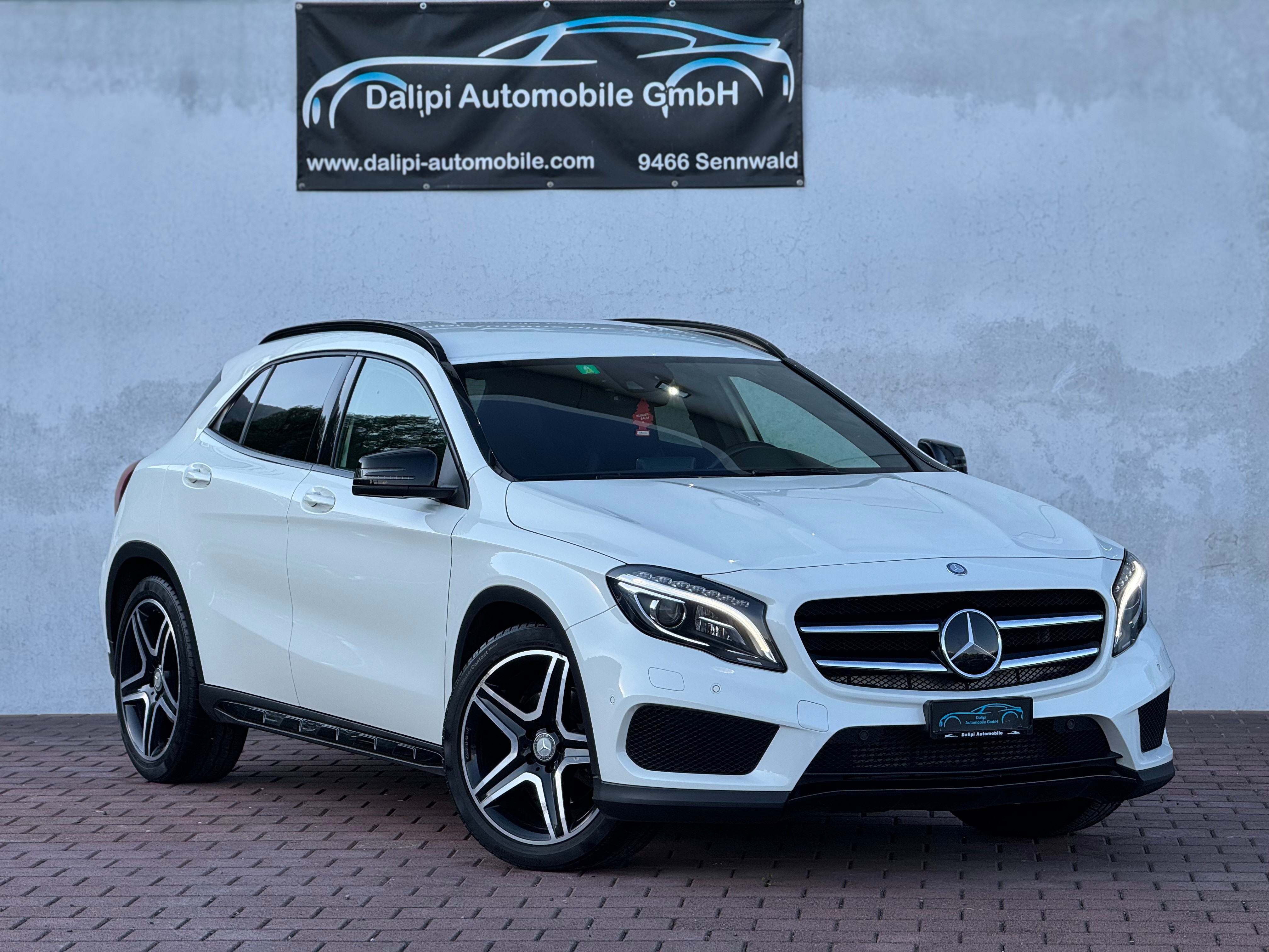 MERCEDES-BENZ GLA 250 AMG Line 4Matic 7G-DCT