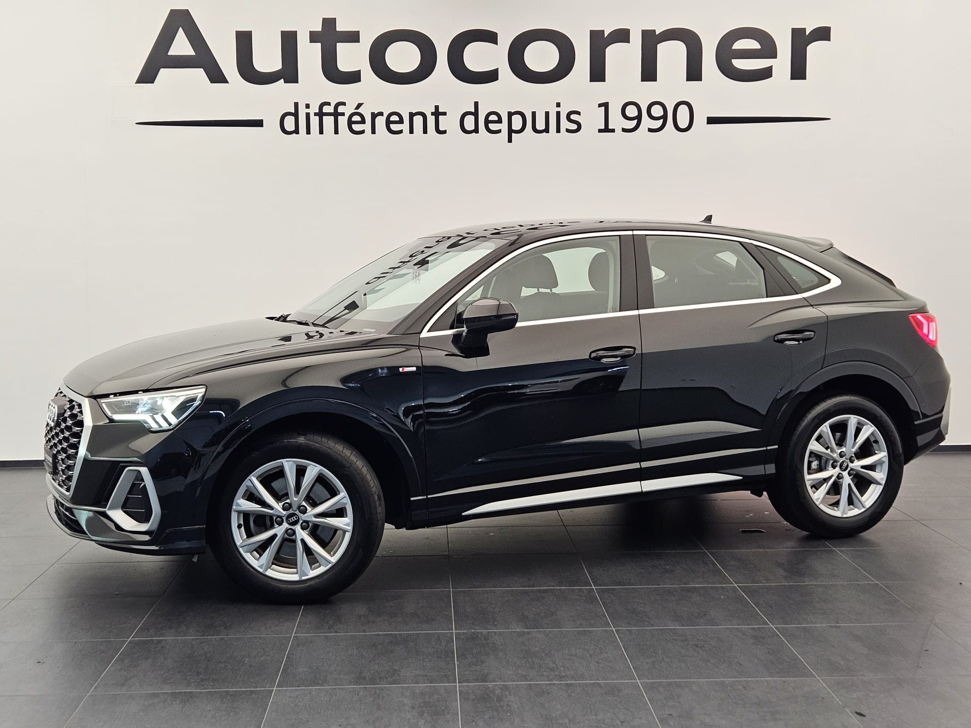 AUDI Q3 Sportback 40 TDI S line Attraction quattro