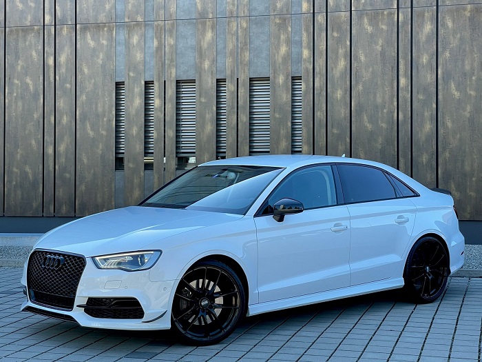 AUDI S3 Sportback 2.0 TFSI quattro