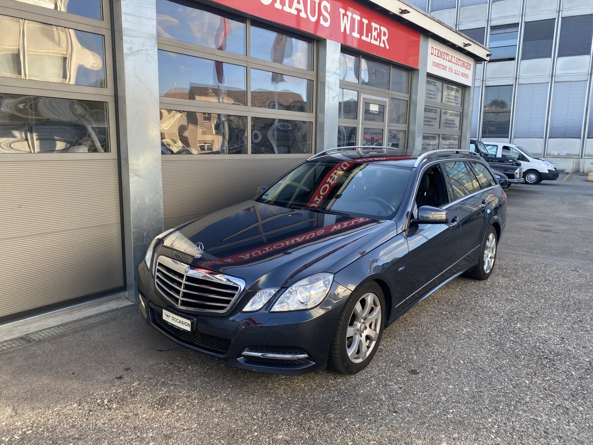 MERCEDES-BENZ E 250 CDI BlueEfficiency Elégance 4Matic 7G-Tronic