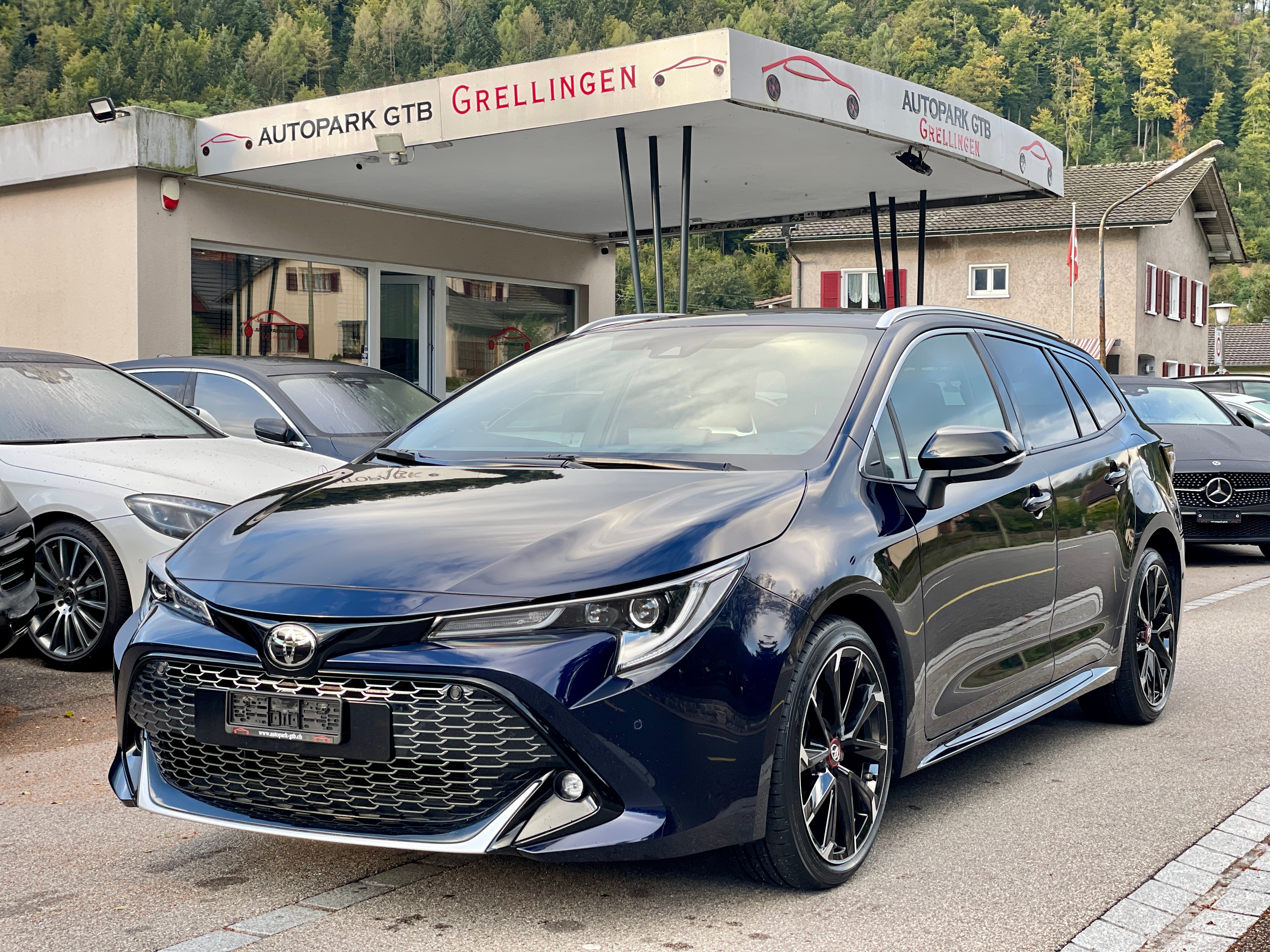 TOYOTA Corolla Touring Sports 2.0 HSD GR-S e-CVT