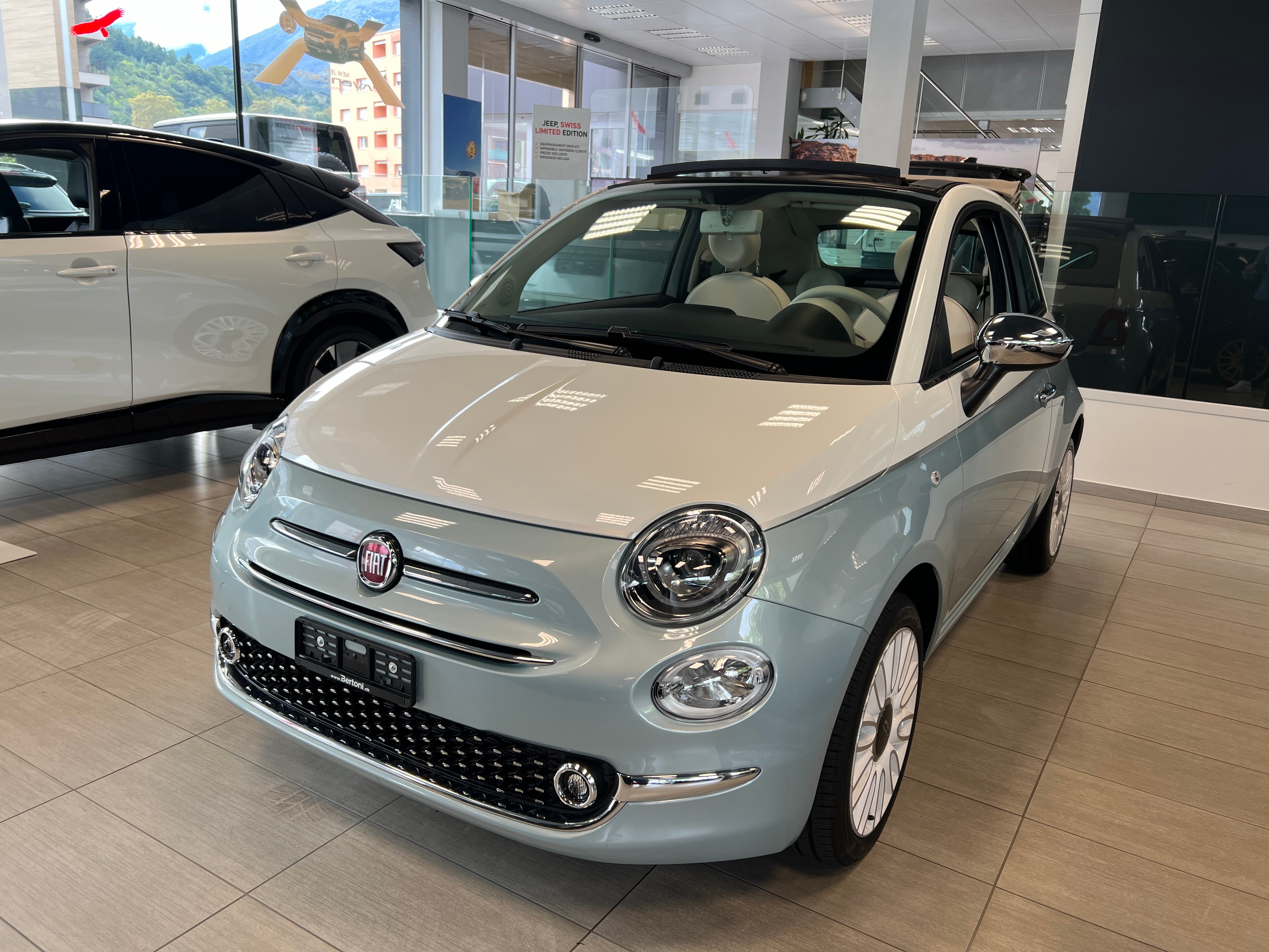 FIAT 500 C 1.0 Hybrid Collezione 19