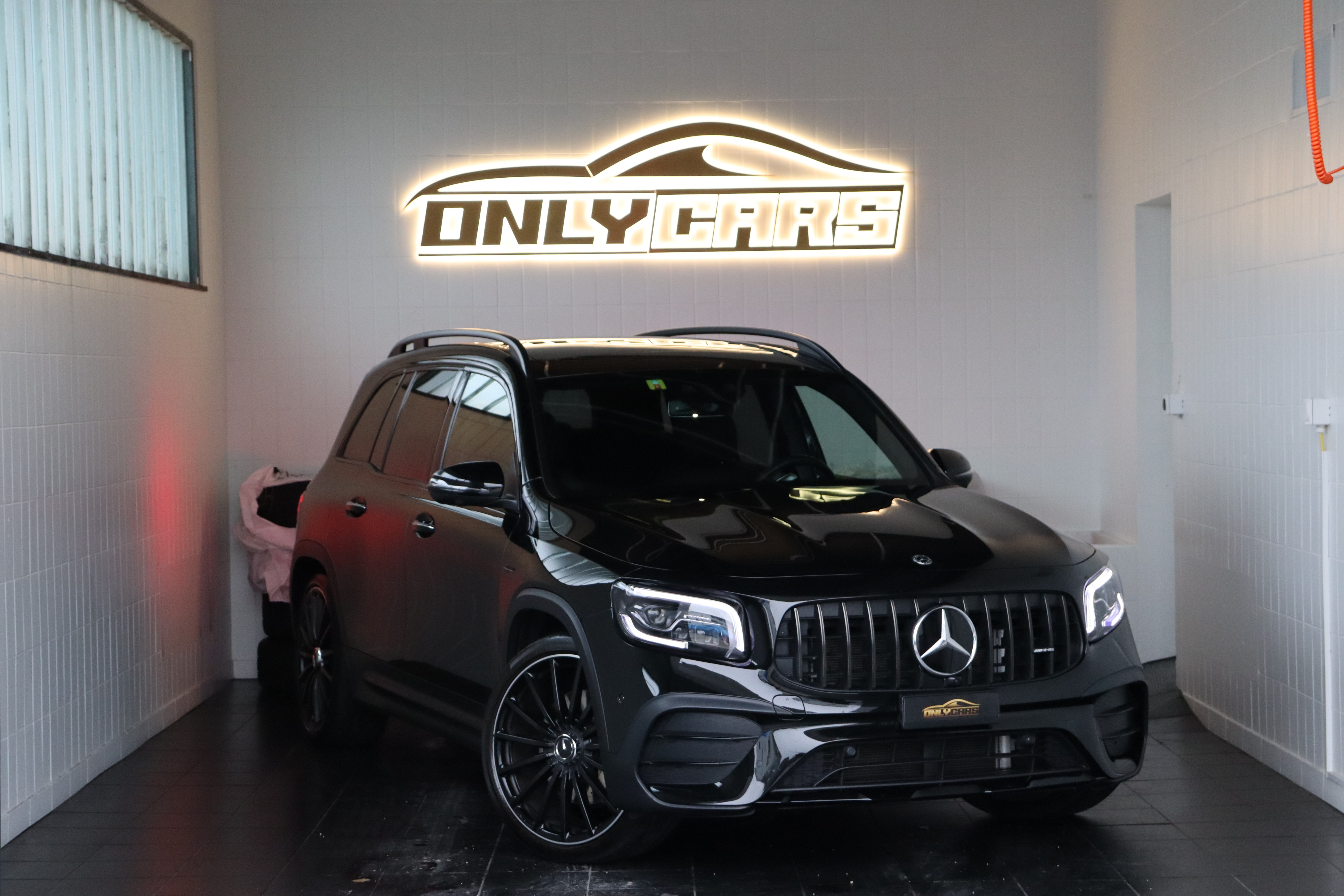 MERCEDES-BENZ GLB 35 AMG 4Matic 8G-Tronic