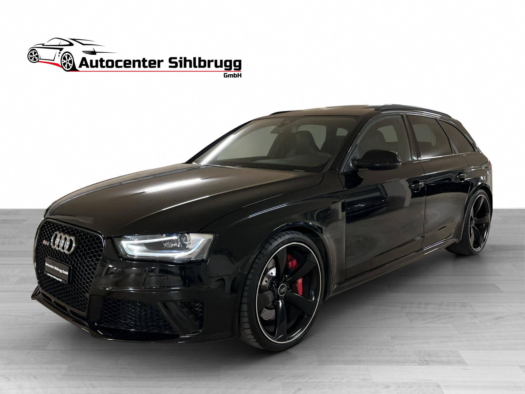 AUDI RS4 Avant 4.2 FSI V8 quattro S-tronic