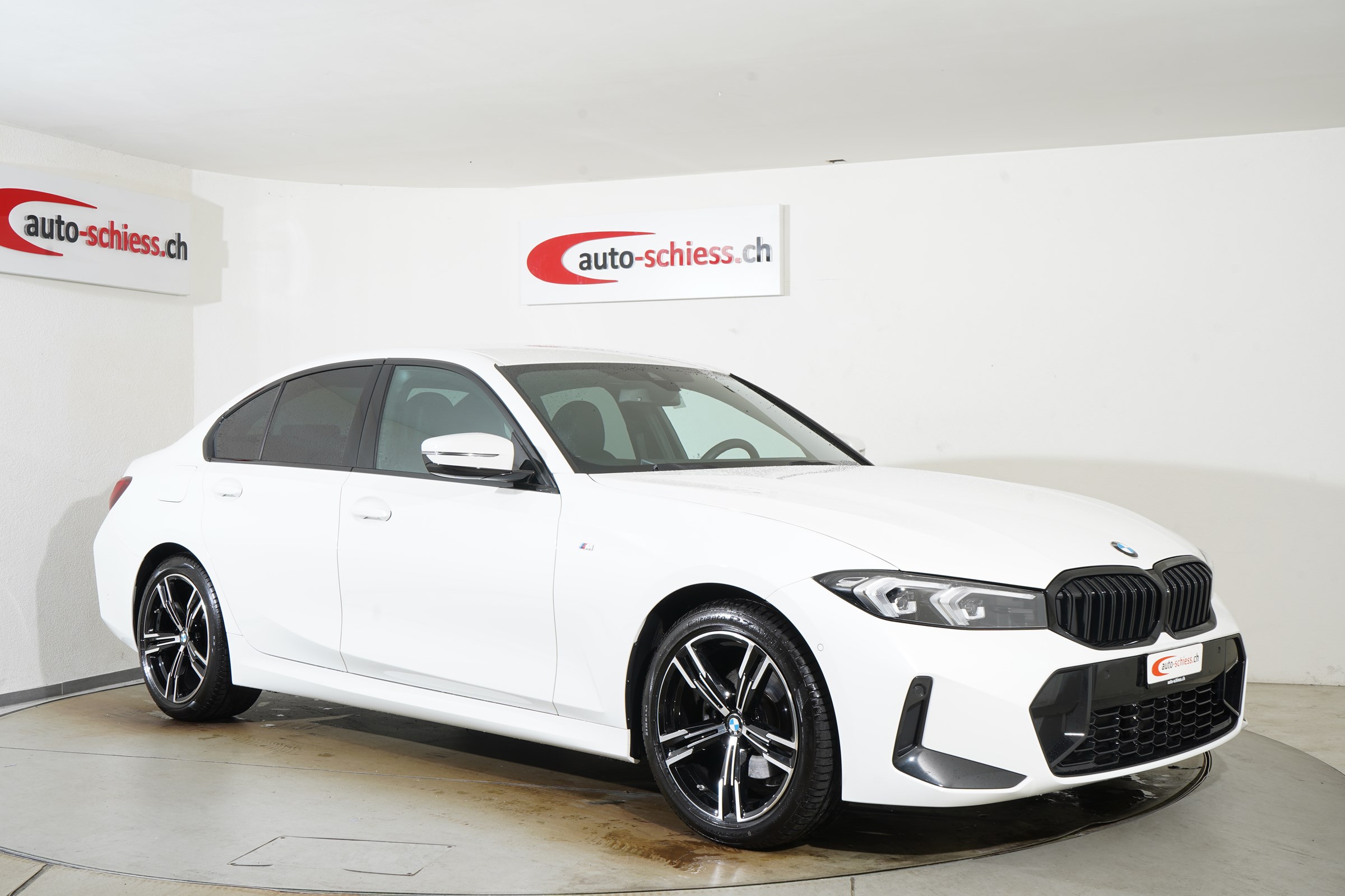 BMW 320 i Steptronic M Sport Facelift