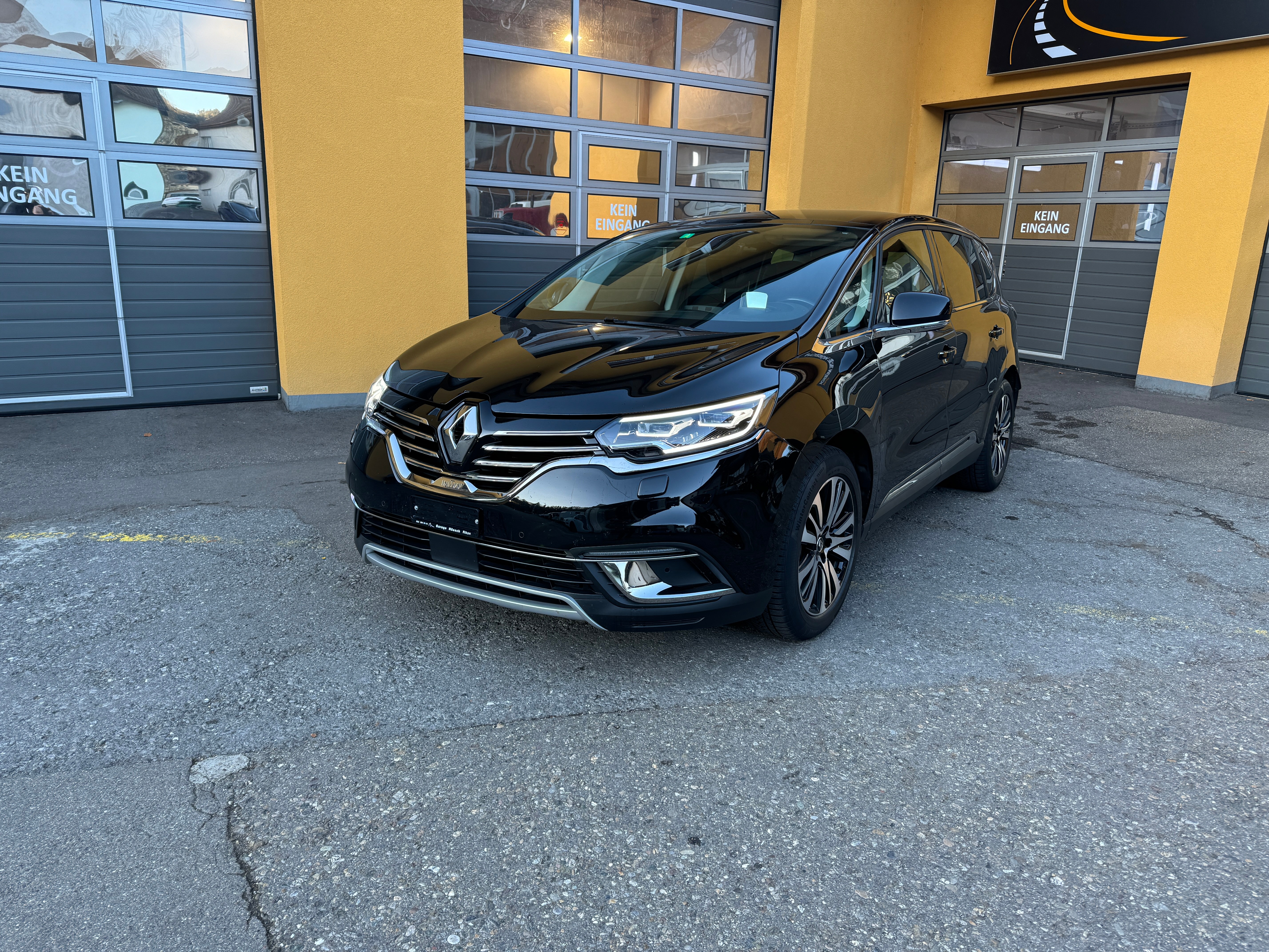 RENAULT Espace 1.8 TCe Initiale EDC