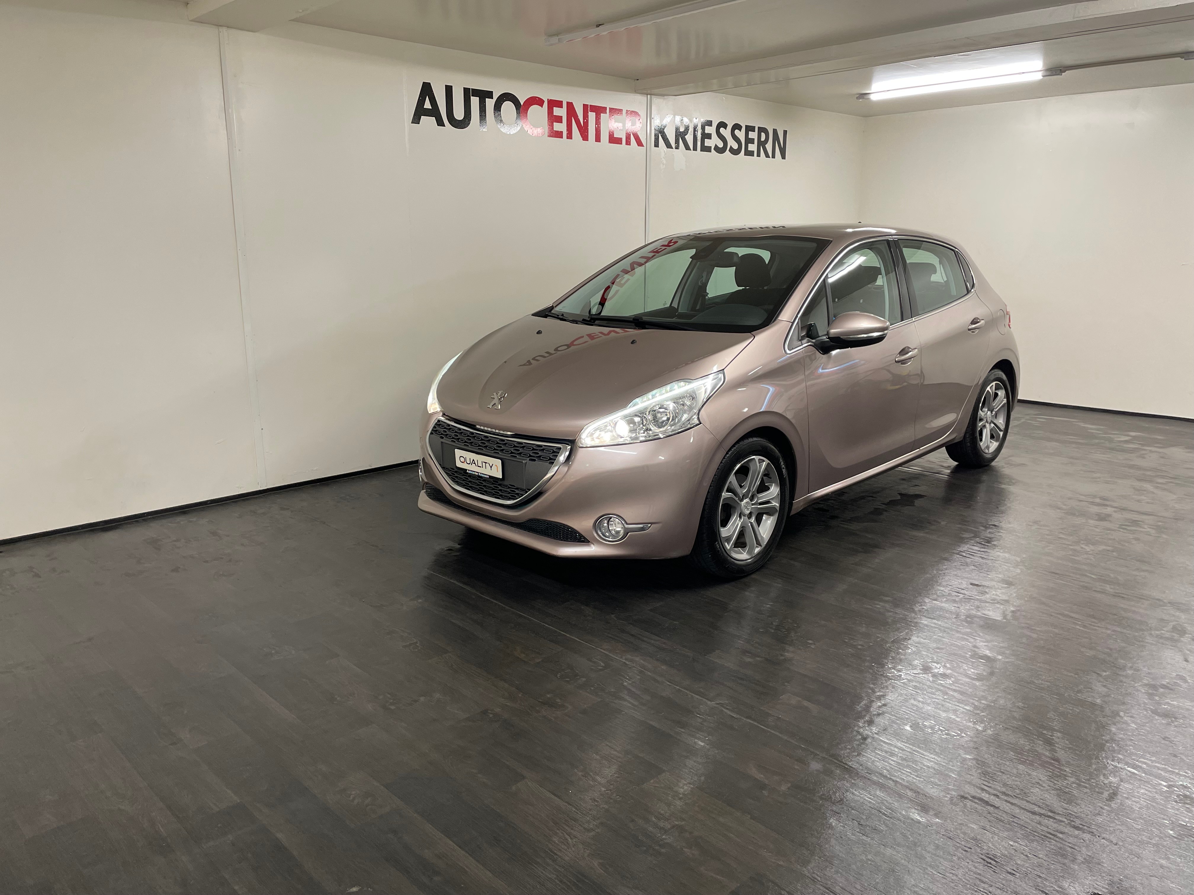 PEUGEOT 208 1.6 VTI Allure