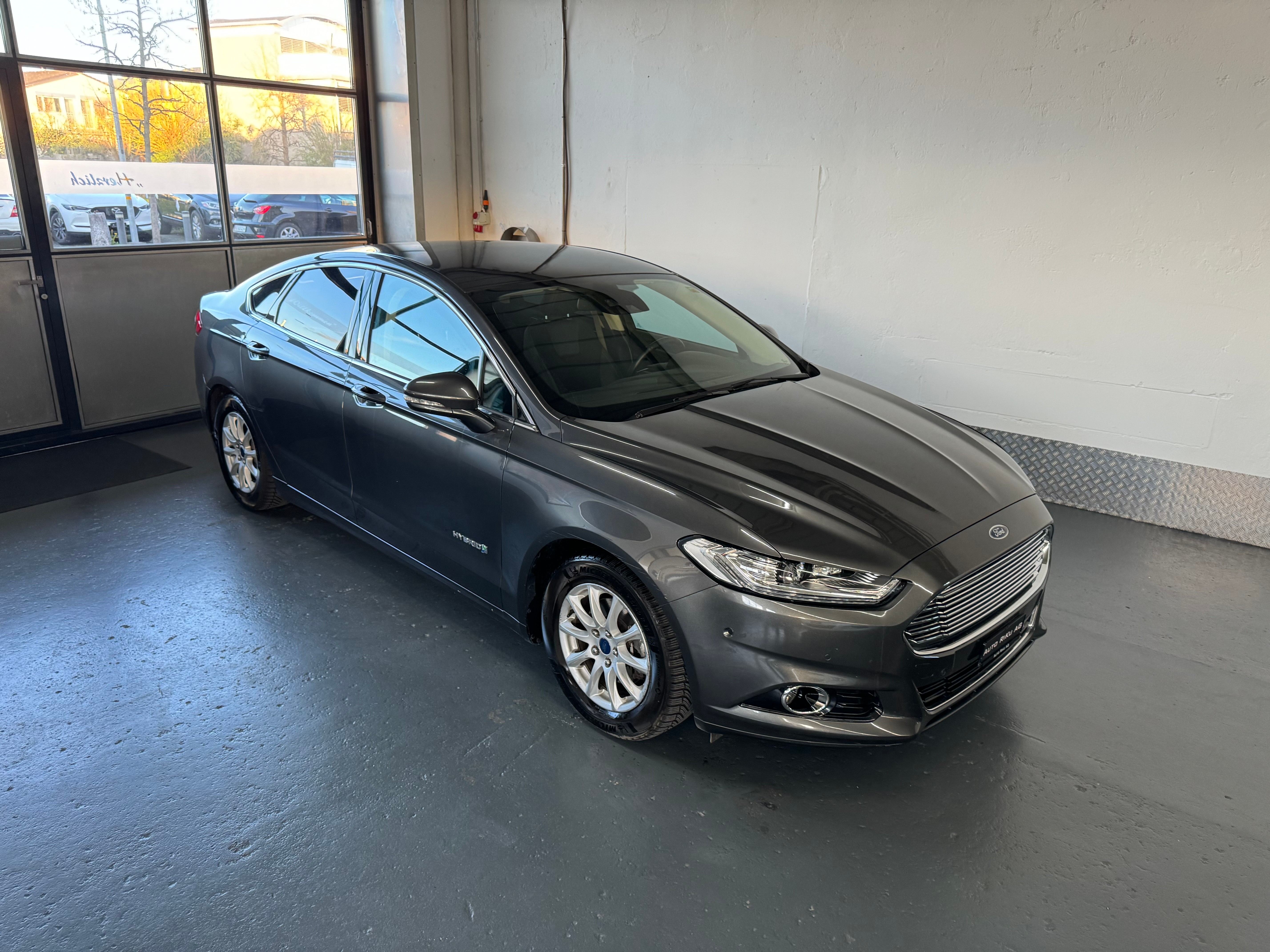 FORD Mondeo 2.0 HEV Titanium eCVT