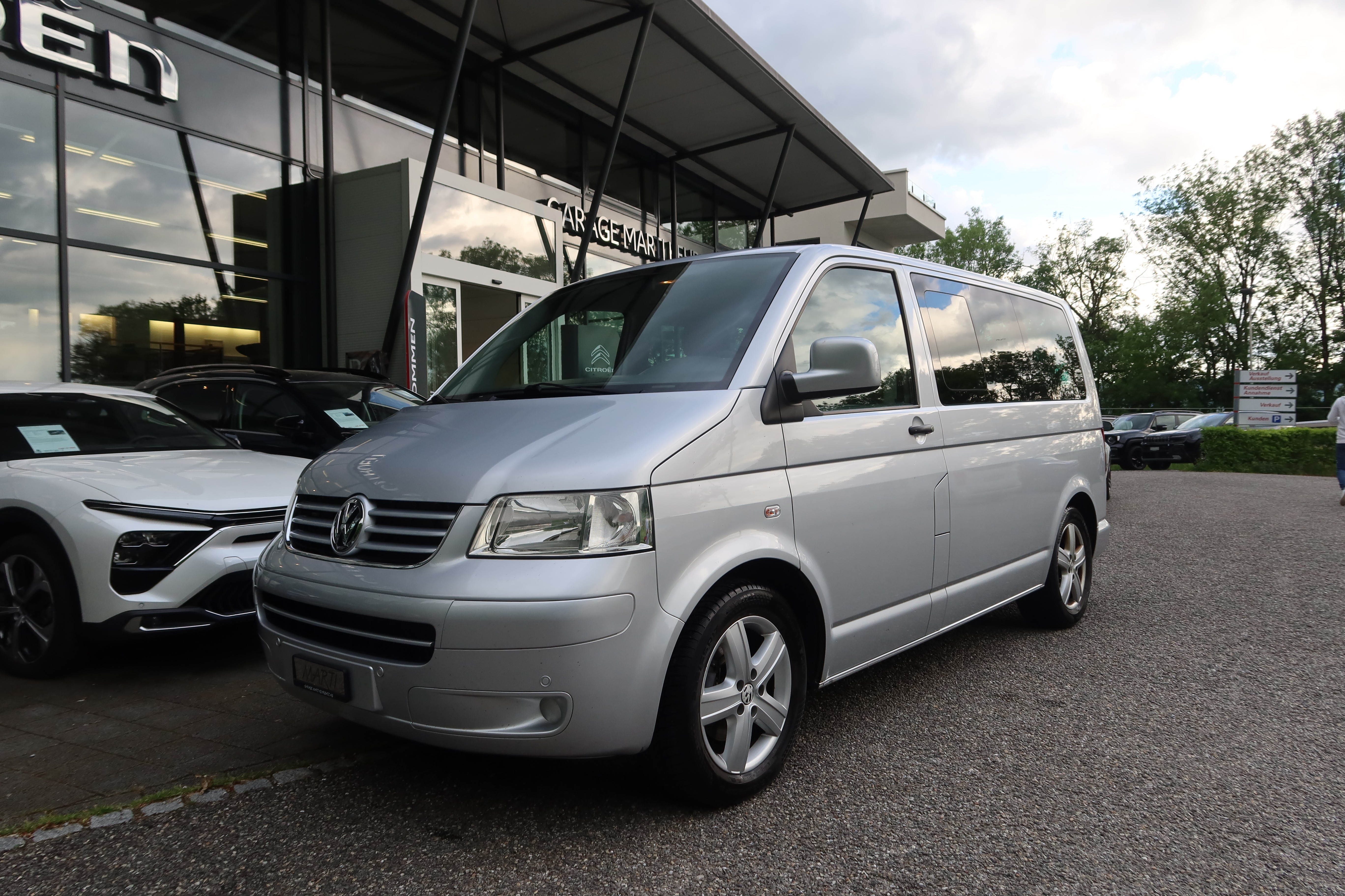 VW Multivan Startl. 2.5TDI A