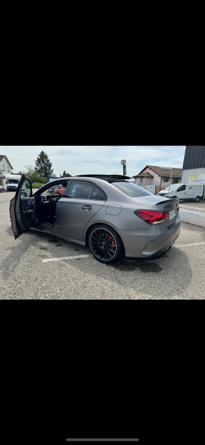 MERCEDES-BENZ A 35 AMG 4Matic Speedshift