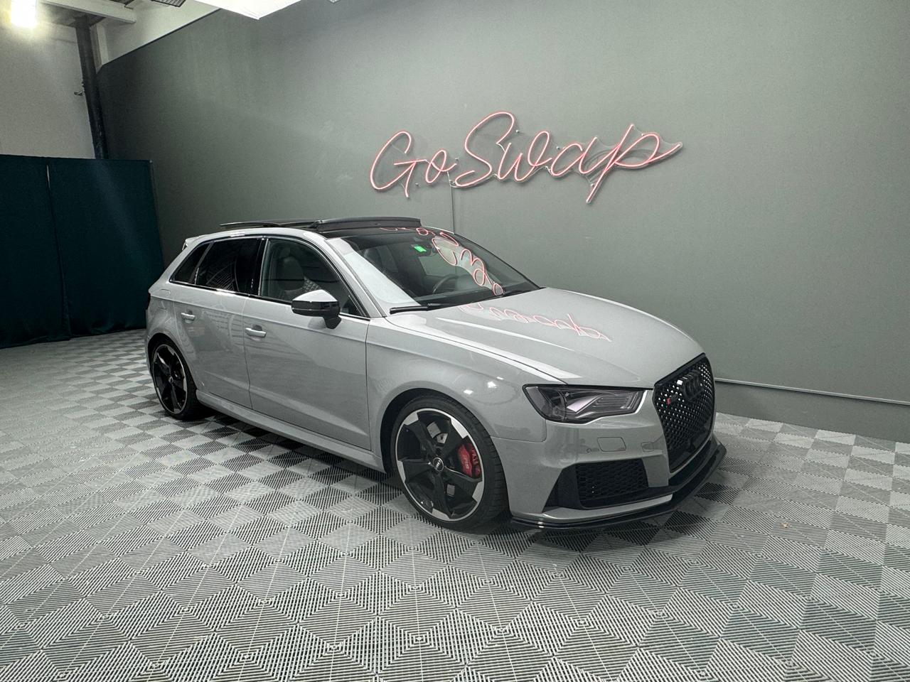 AUDI RS3 2.5 TSI quattro S-tronic