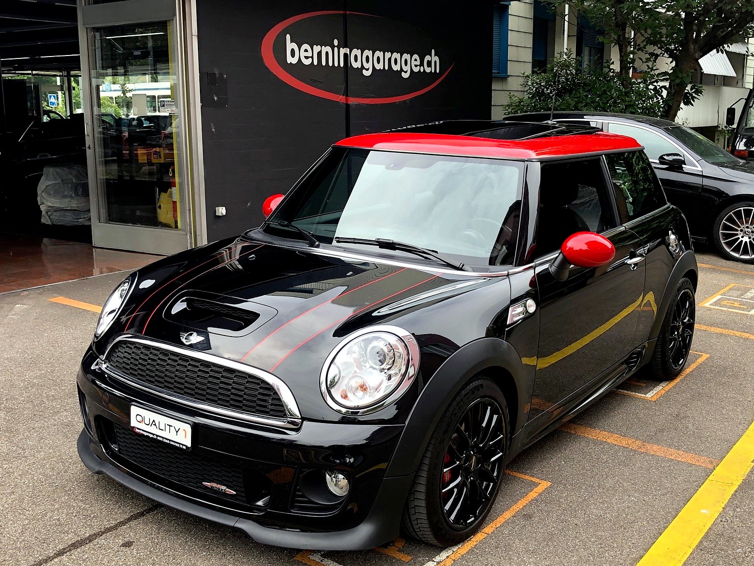 MINI Cooper John Cooper Works Steptronic