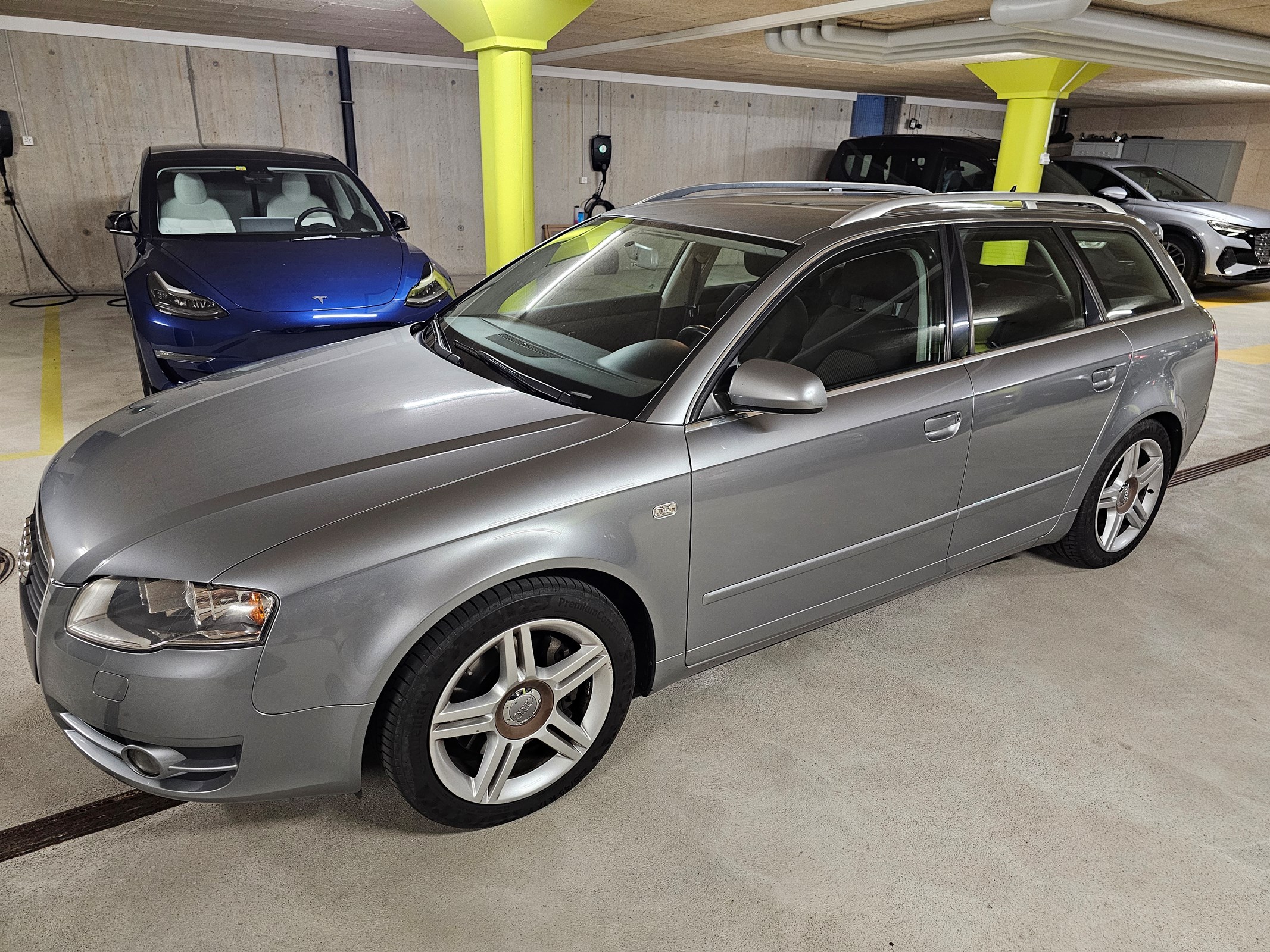 AUDI A4 Avant 2.0 Turbo FSI