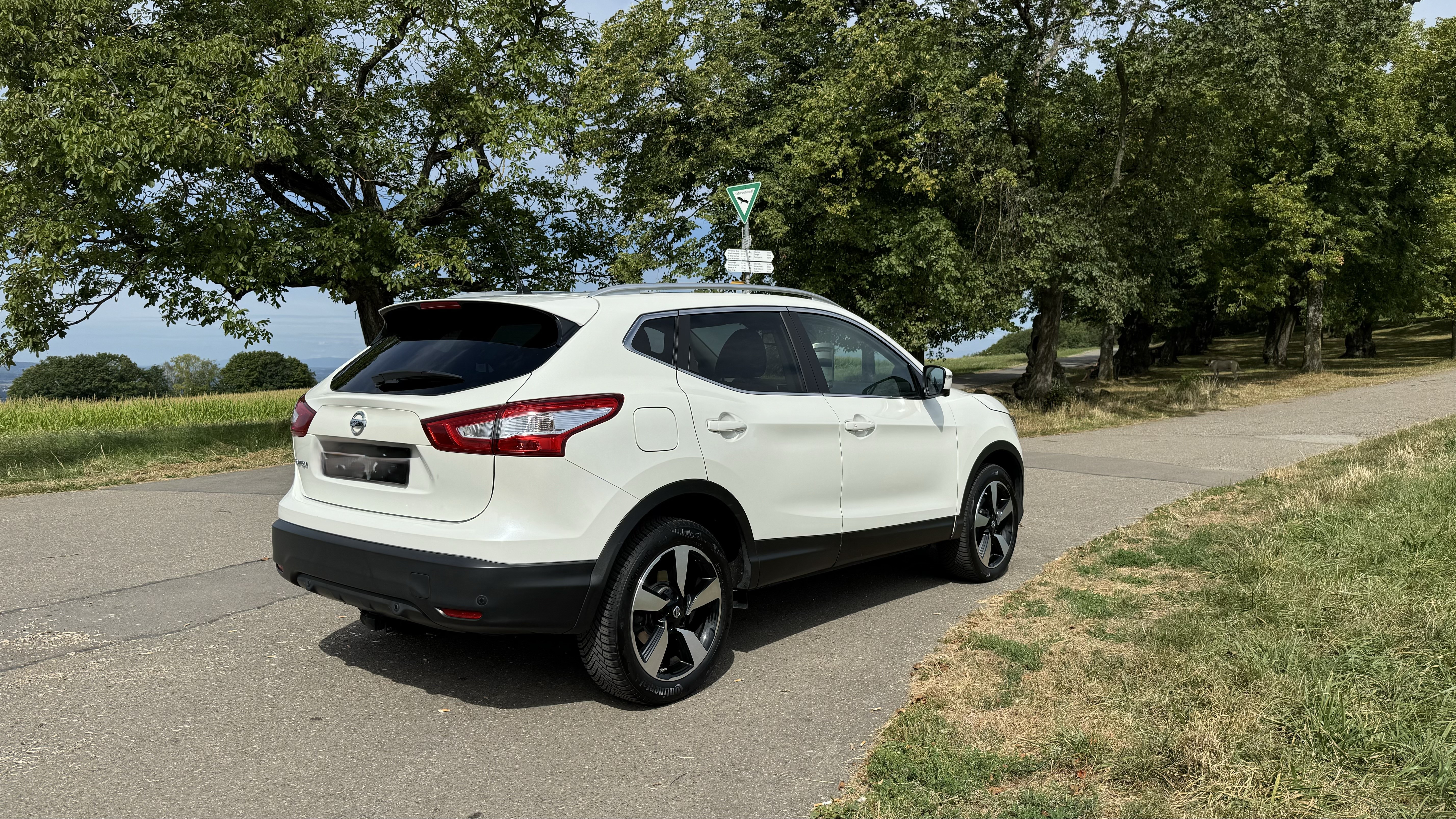 NISSAN Qashqai 1.6 dCi N-Connecta Xtronic CVT