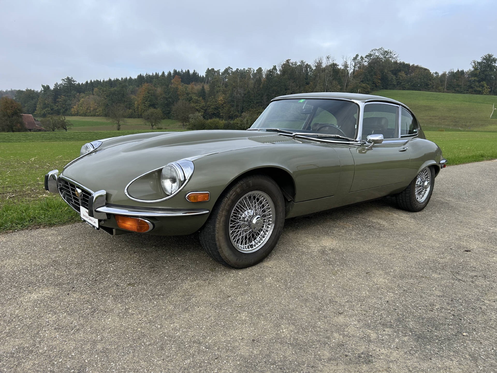 JAGUAR E -Type S3 V12