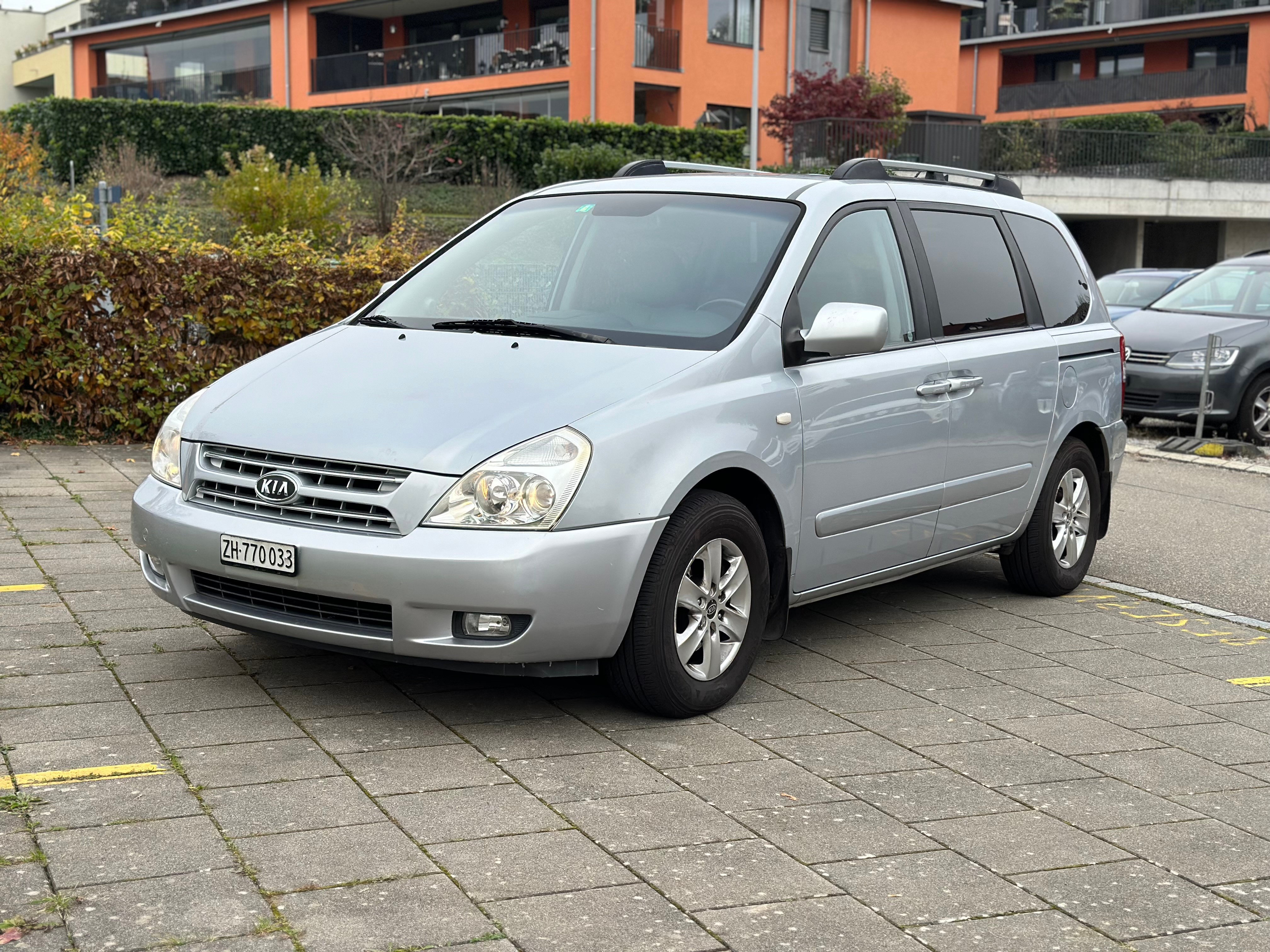 KIA Carnival 2.9 CRDi Trend