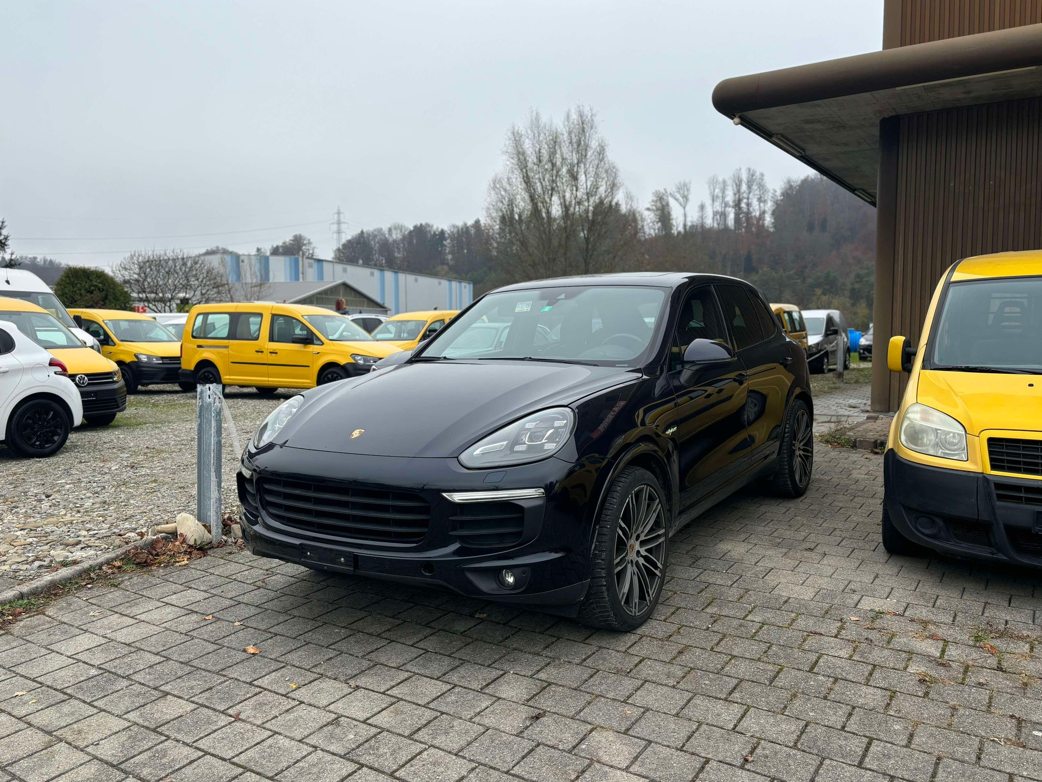 PORSCHE Cayenne S E-Hybrid