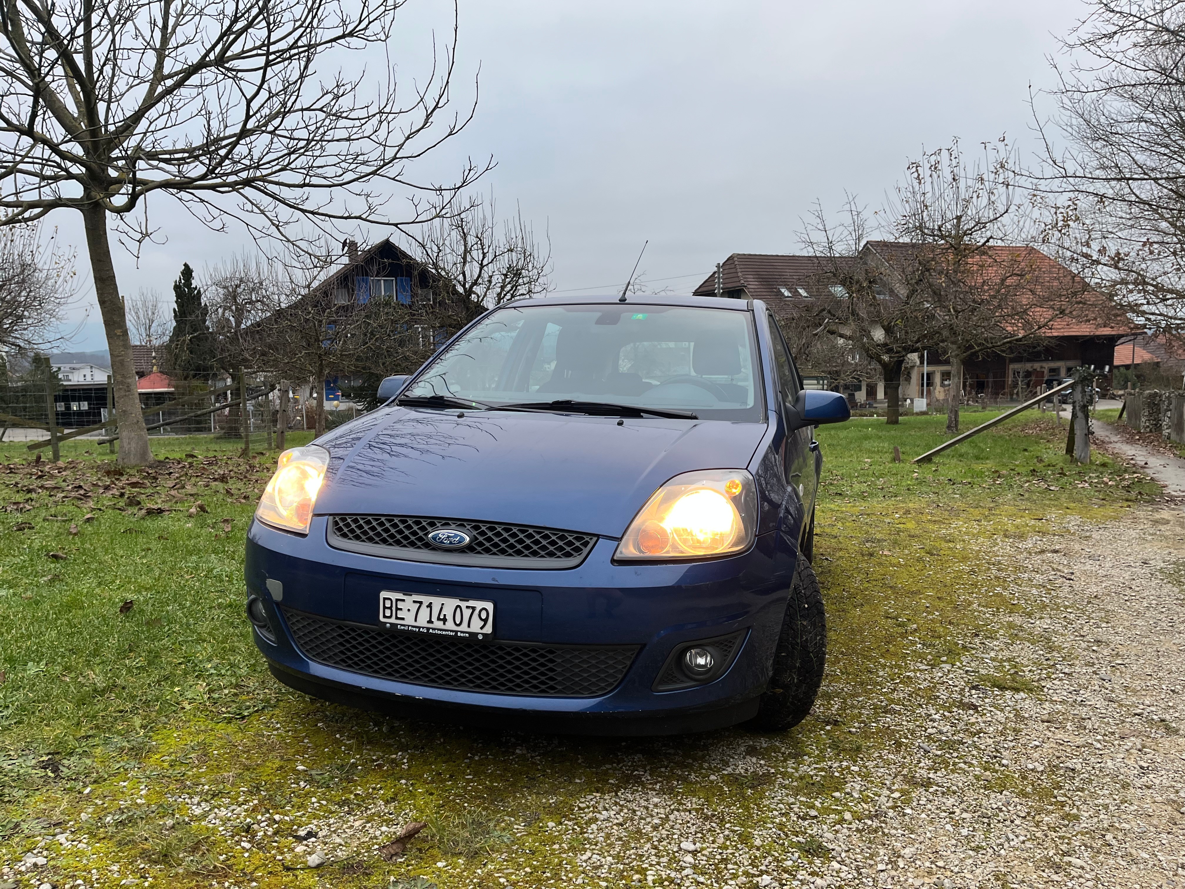 FORD Fiesta 1.6 16V Trend