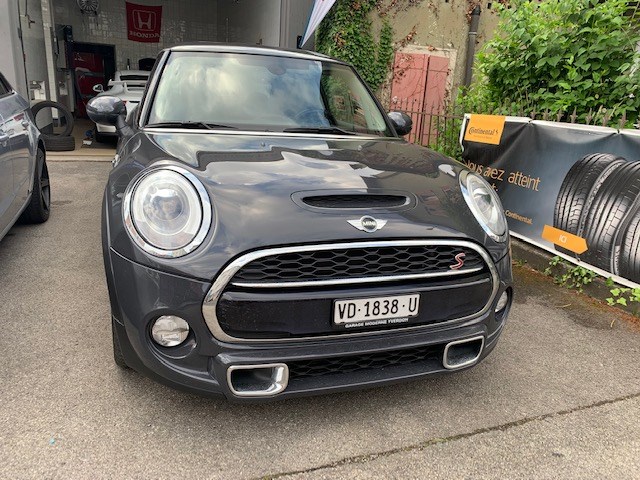 MINI Cooper S Steptronic