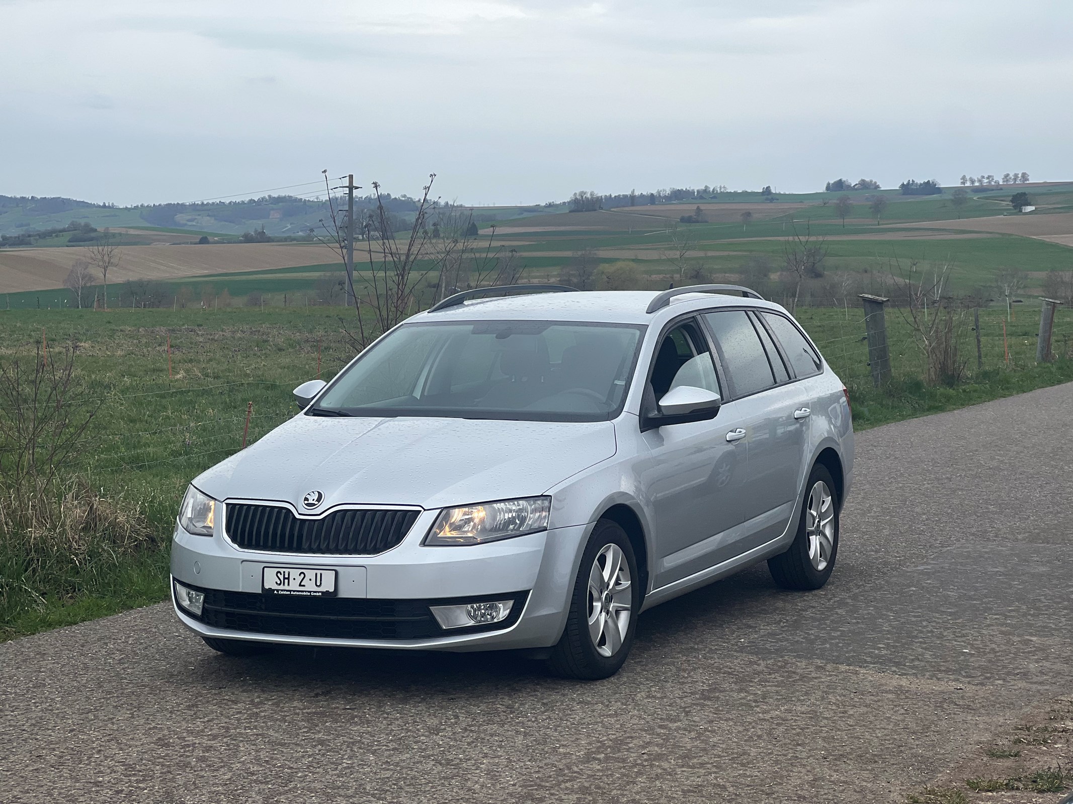 SKODA Octavia Combi 1.6 TDI Swiss Edition DSG