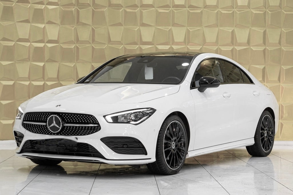 MERCEDES-BENZ CLA 250 4Matic AMG Line 7G-DCT 224PS *Panorama-Glasdach *Night Paket *AMG Alufelgen