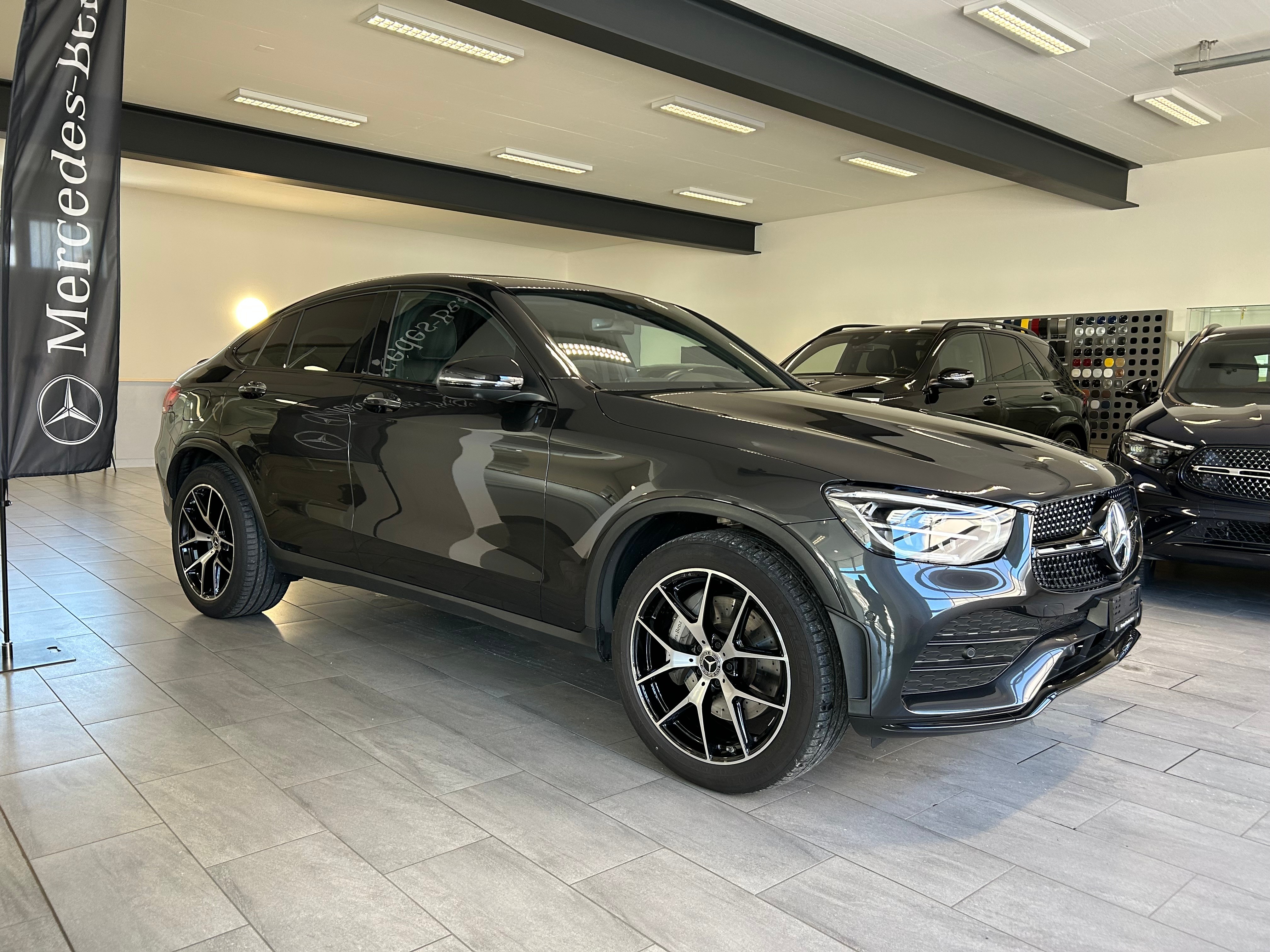 MERCEDES-BENZ GLC Coupé 300 AMG Line 4Matic 9G-Tronic