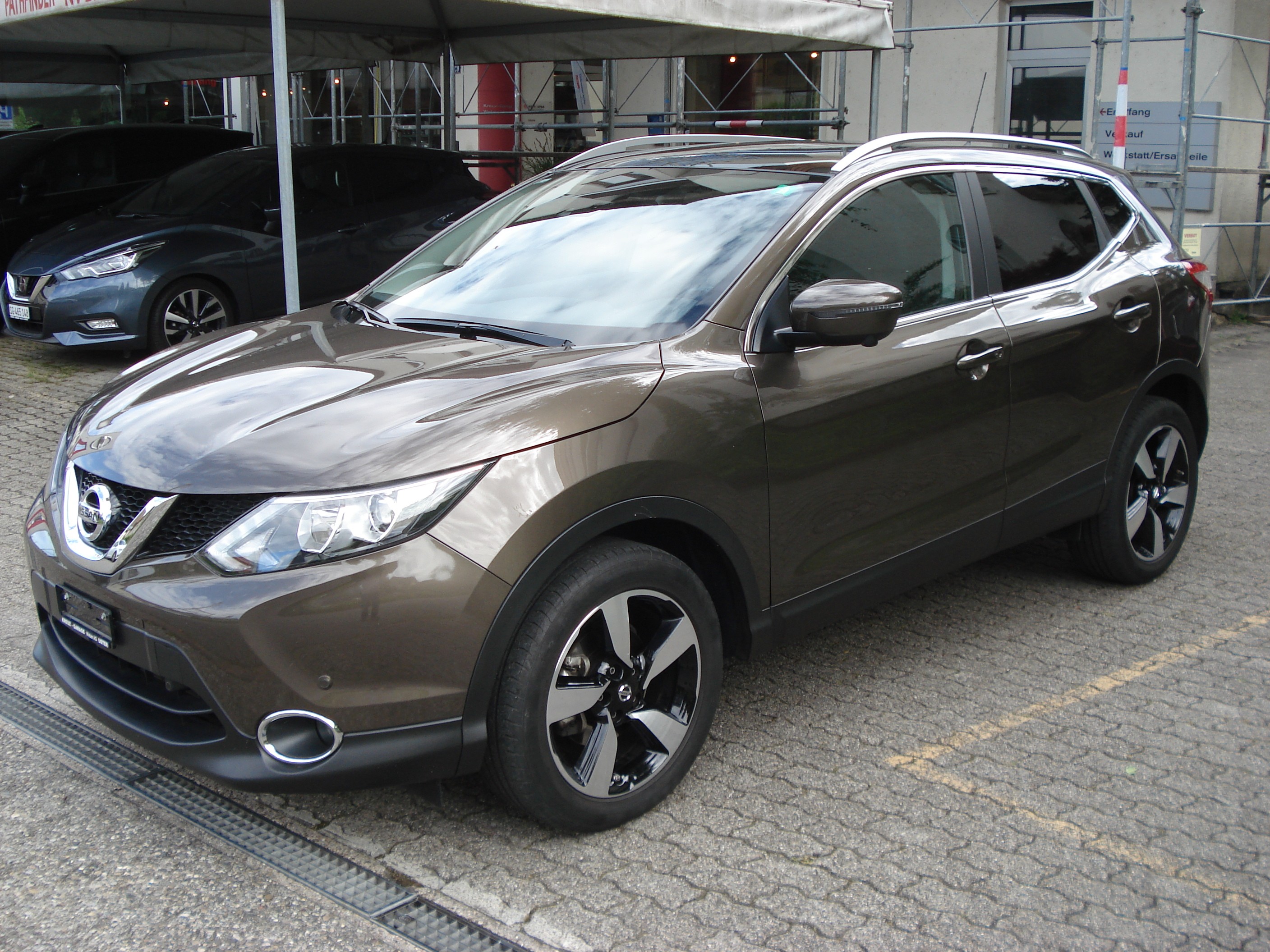 NISSAN Qashqai 1.2 DIG-T 360° Xtronic CVT